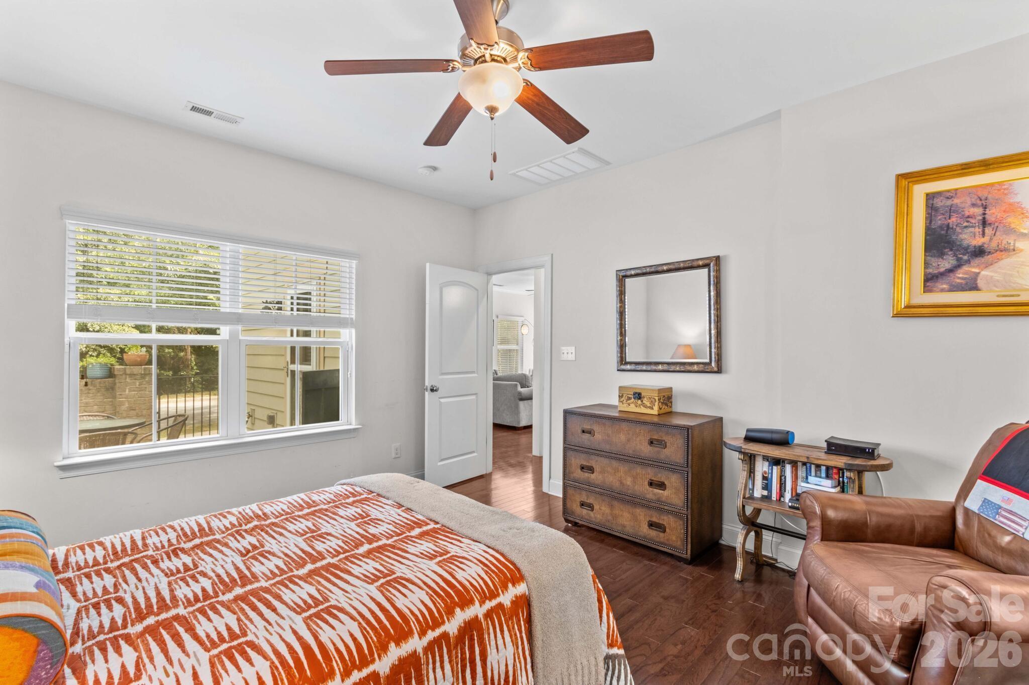 10258 Vanguard Parkway — Huntersville