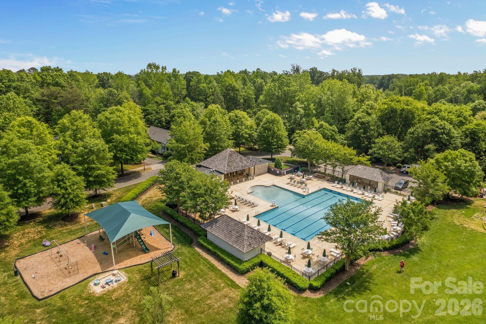 10258 Vanguard Parkway — Huntersville