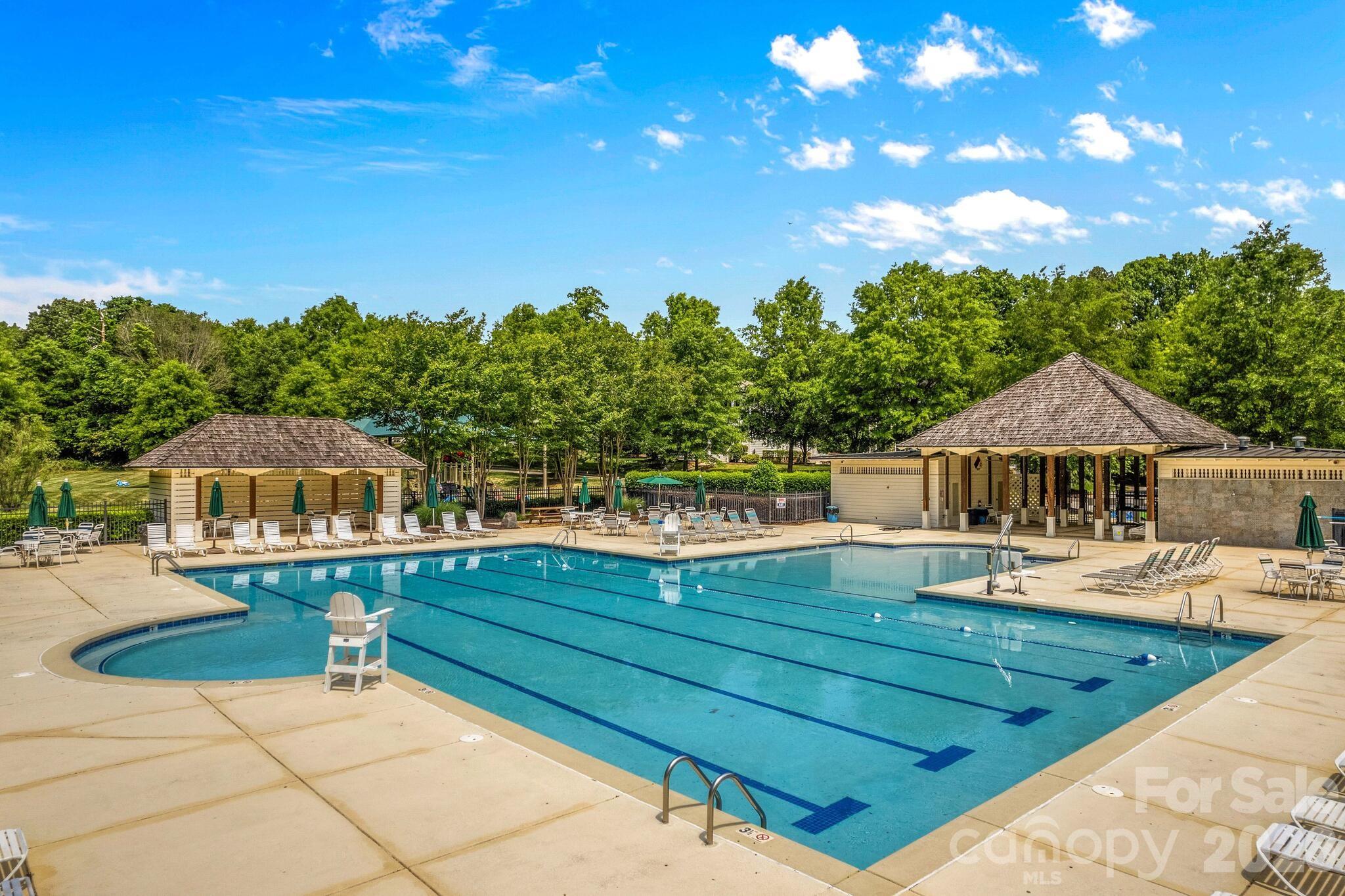 10258 Vanguard Parkway — Huntersville