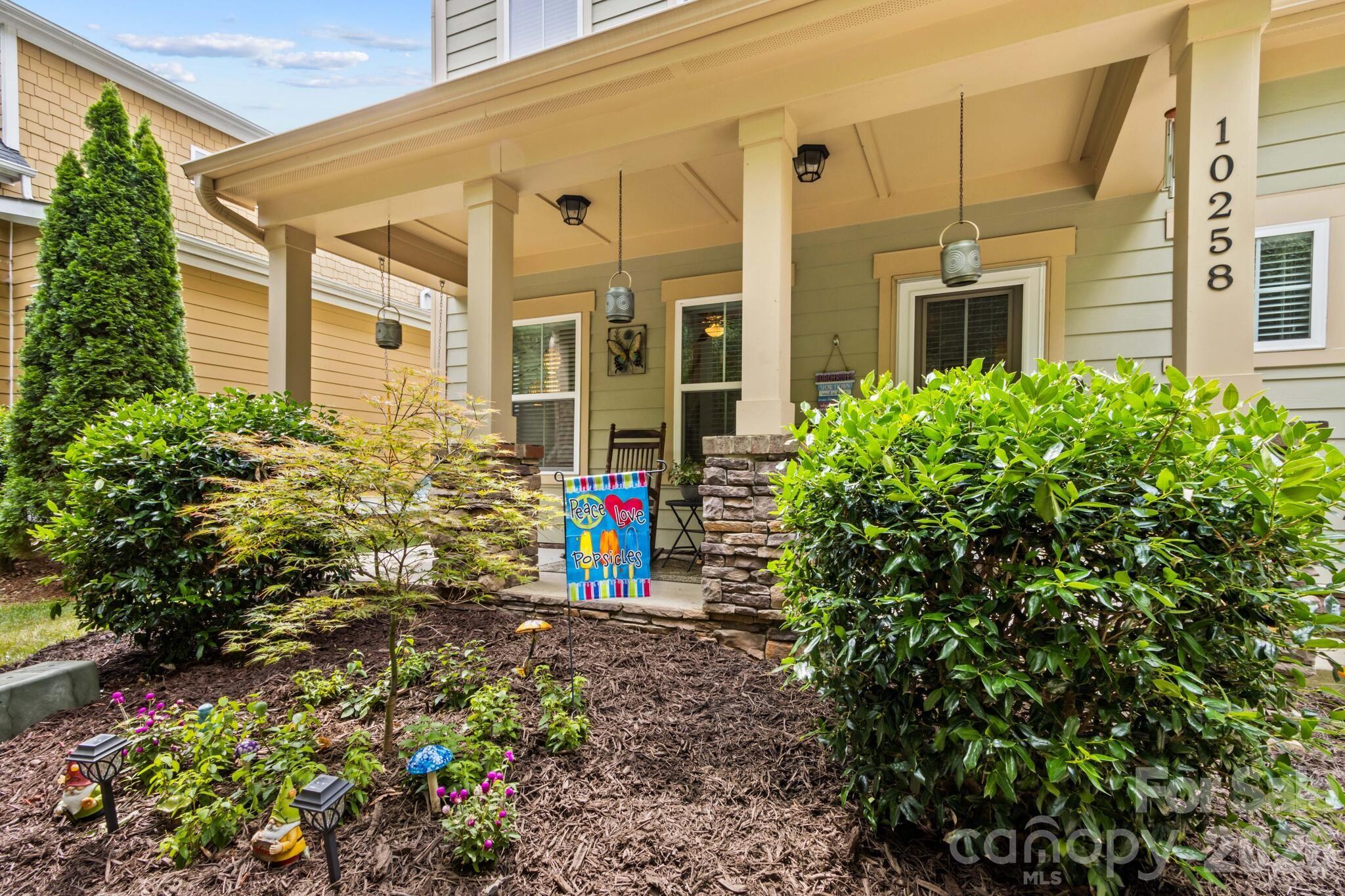 10258 Vanguard Parkway — Huntersville