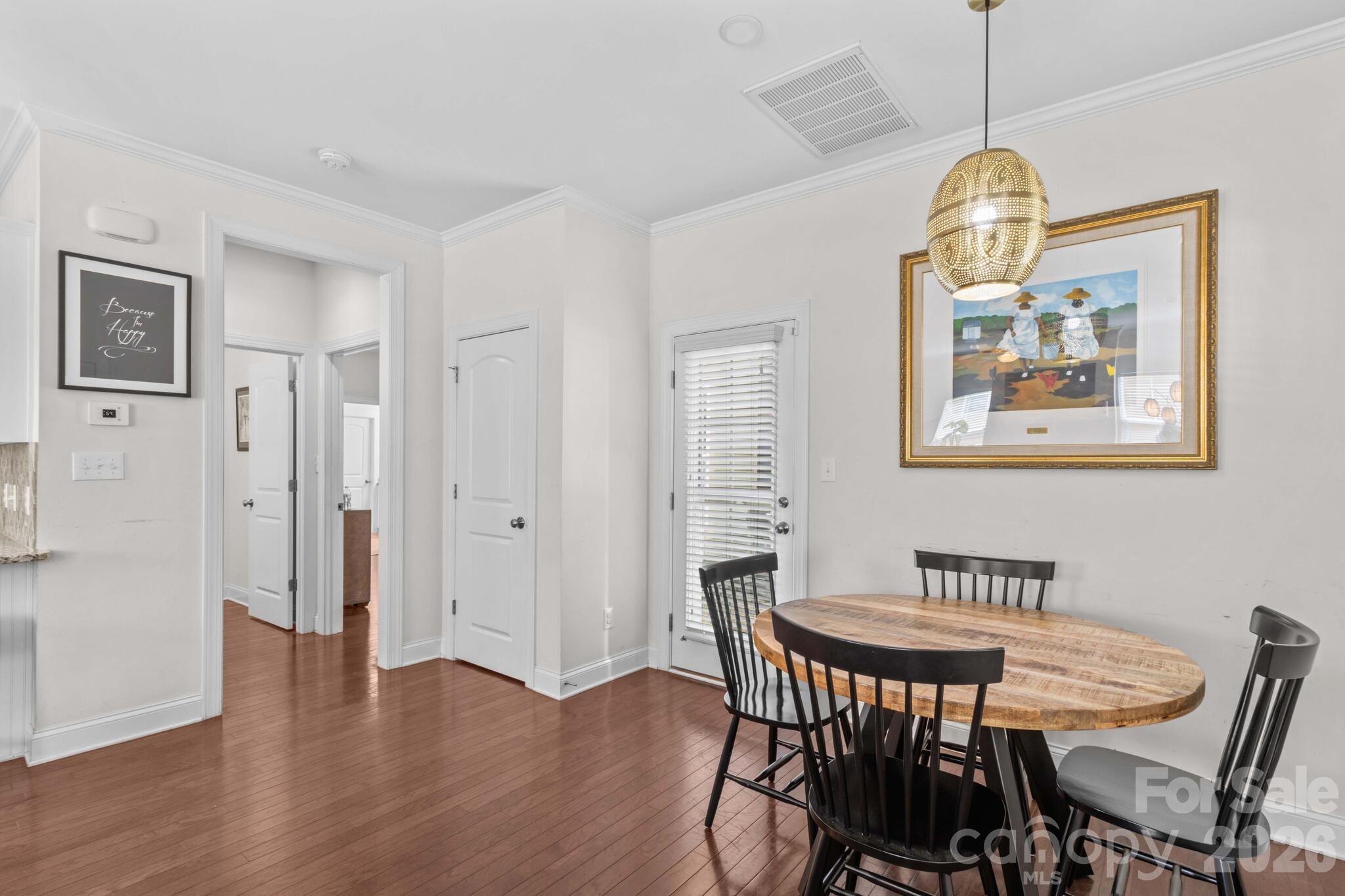 10258 Vanguard Parkway — Huntersville