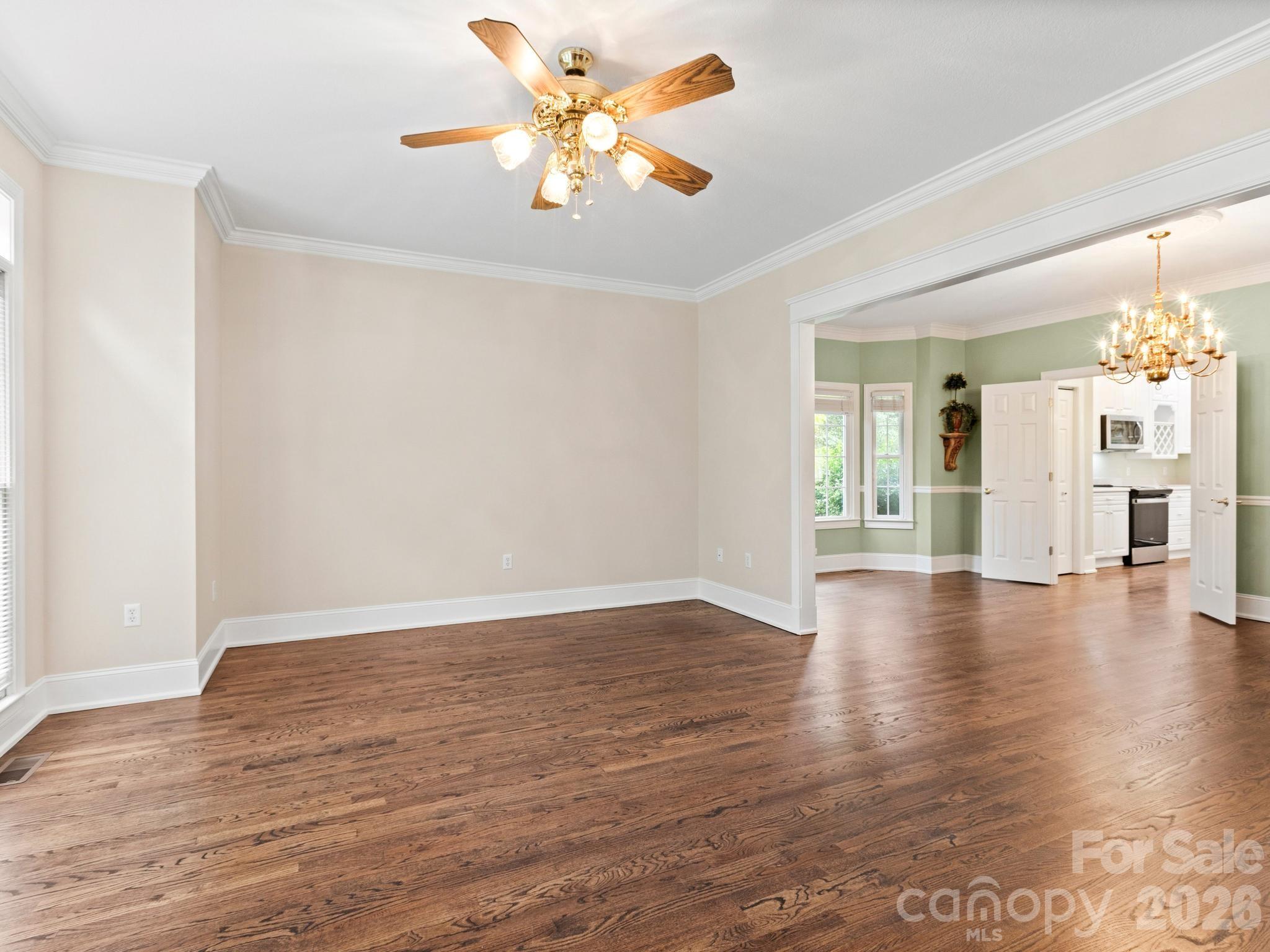 103 Berry Hill Drive #10 — Hendersonville