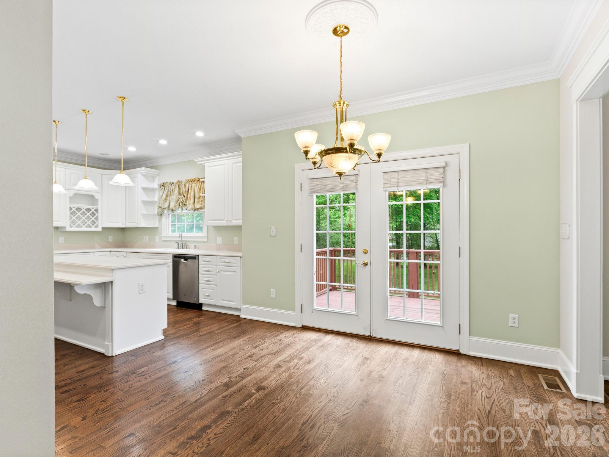 103 Berry Hill Drive #10 — Hendersonville