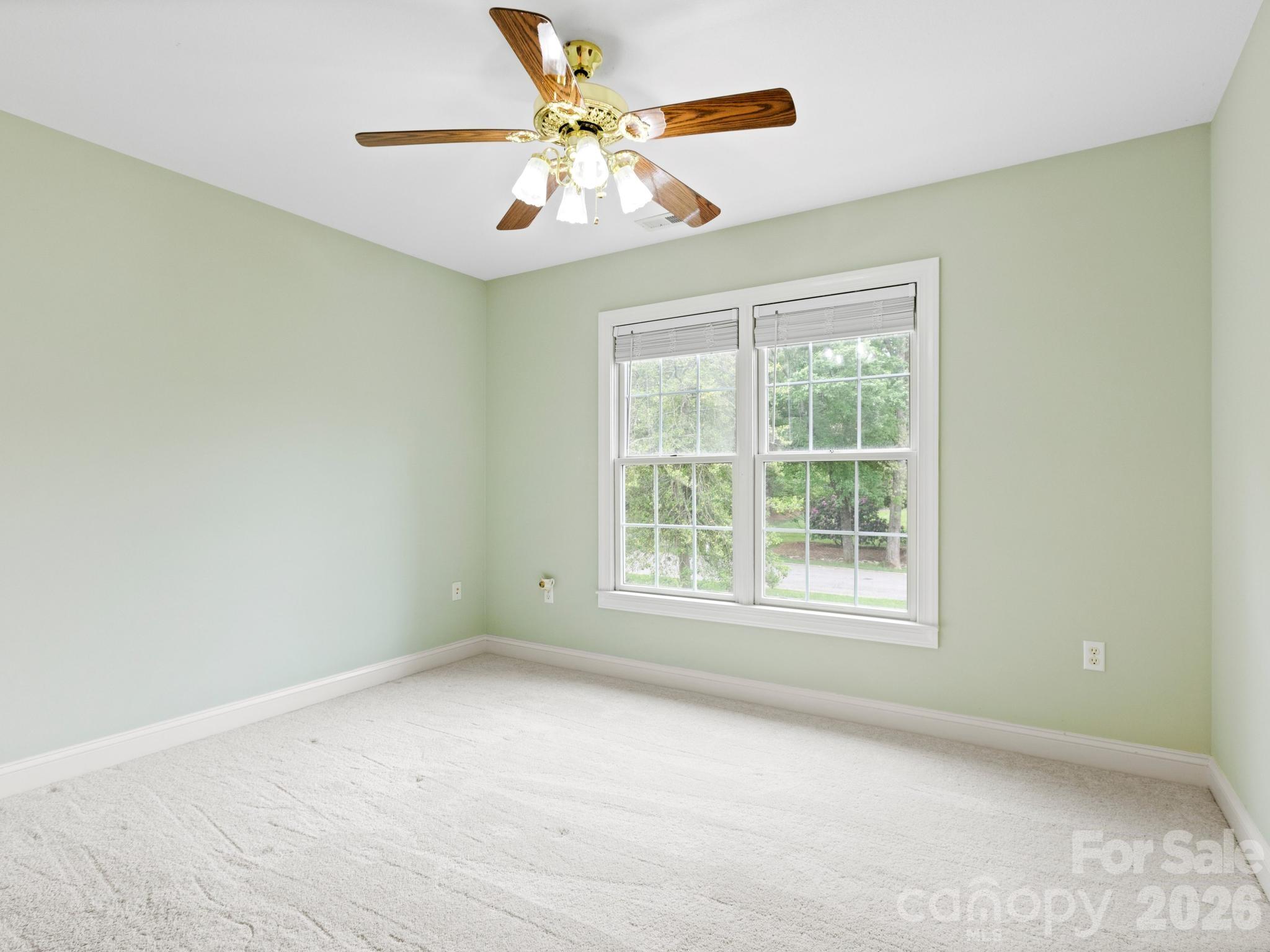 103 Berry Hill Drive #10 — Hendersonville