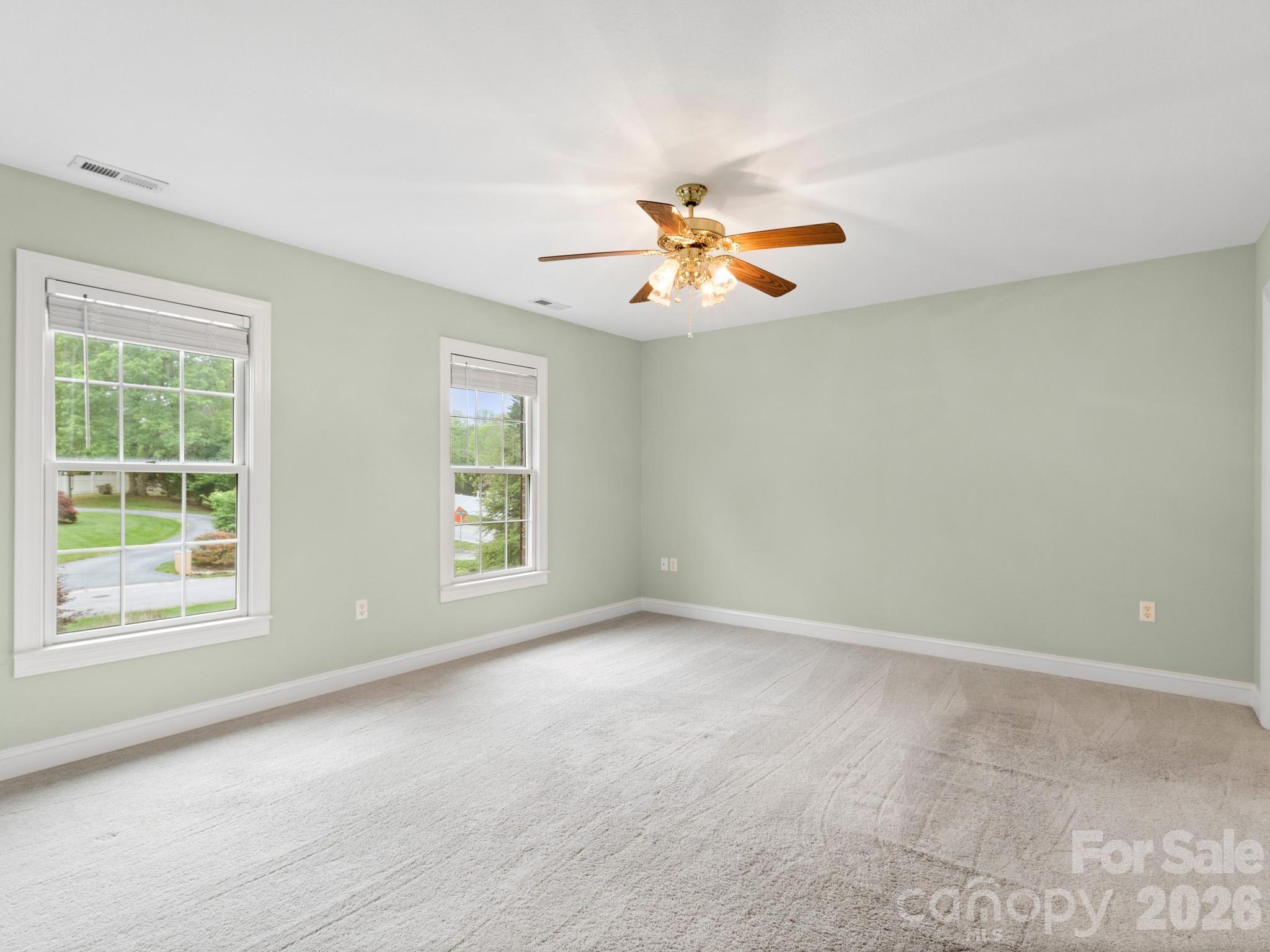 103 Berry Hill Drive #10 — Hendersonville