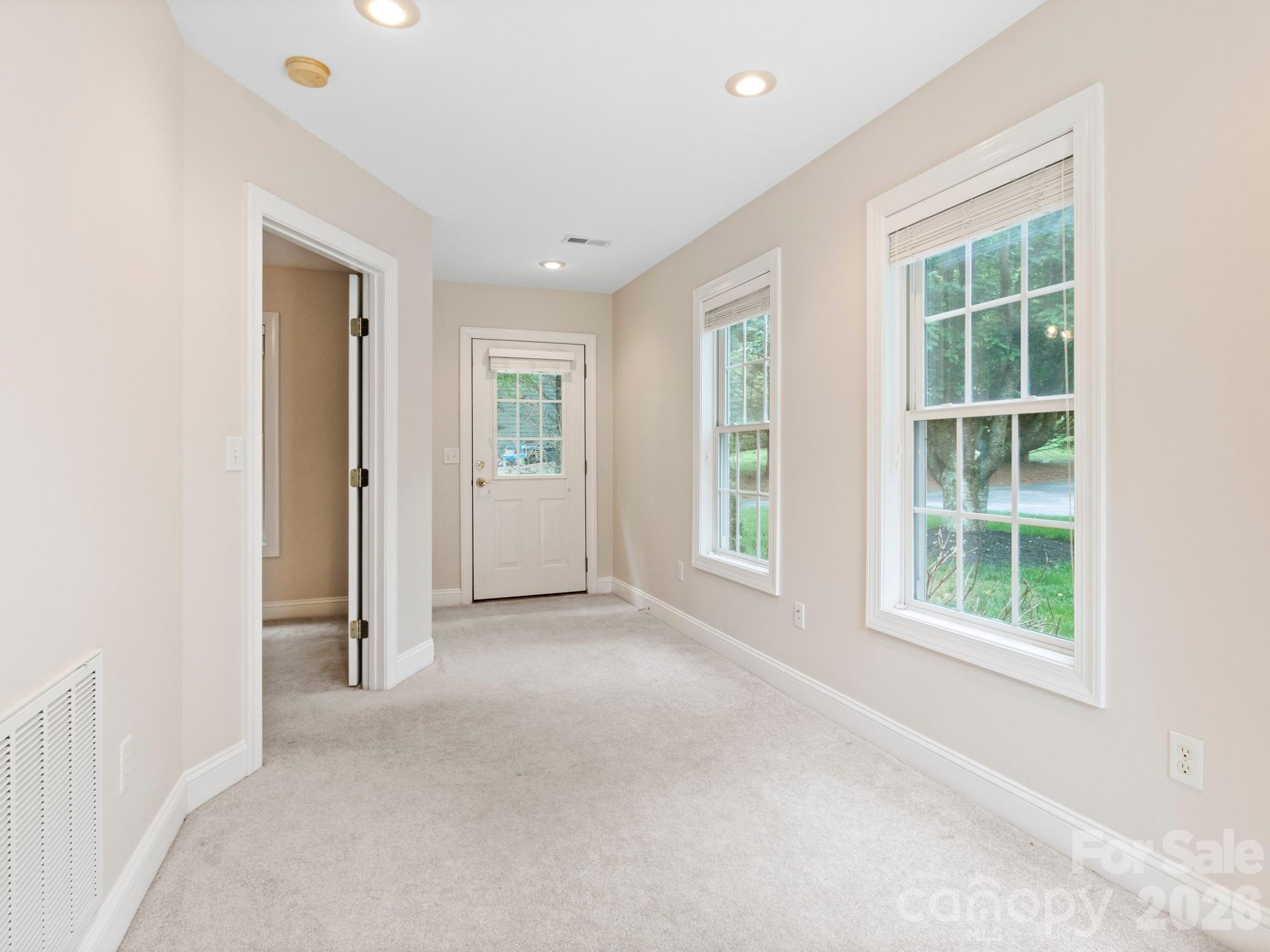 103 Berry Hill Drive #10 — Hendersonville