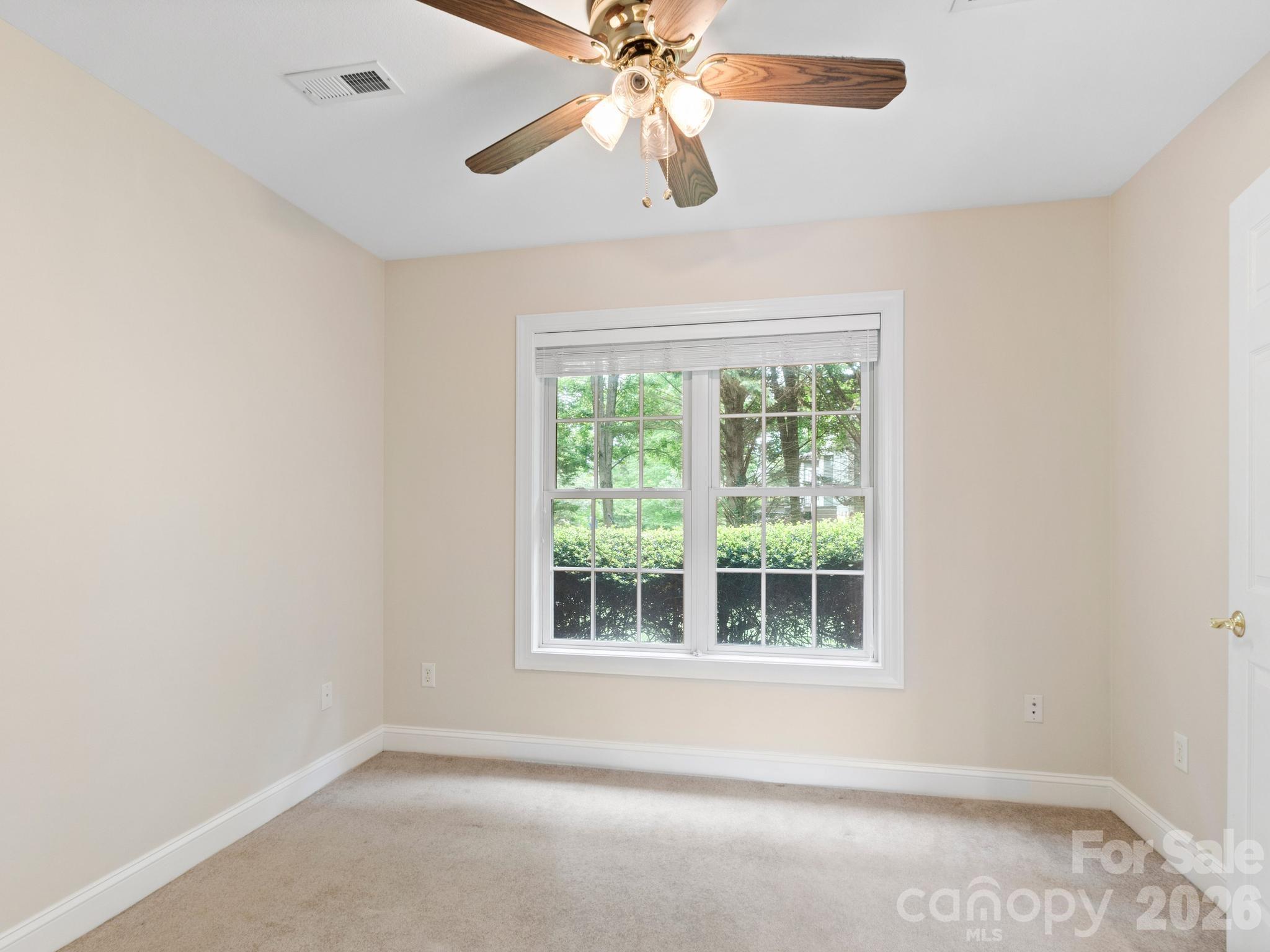 103 Berry Hill Drive #10 — Hendersonville