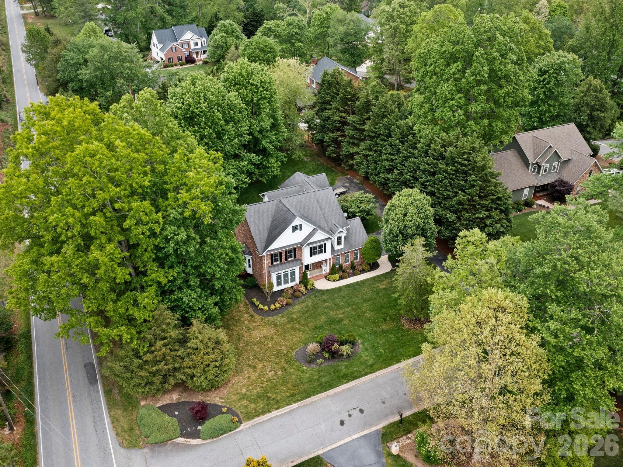 103 Berry Hill Drive #10 — Hendersonville