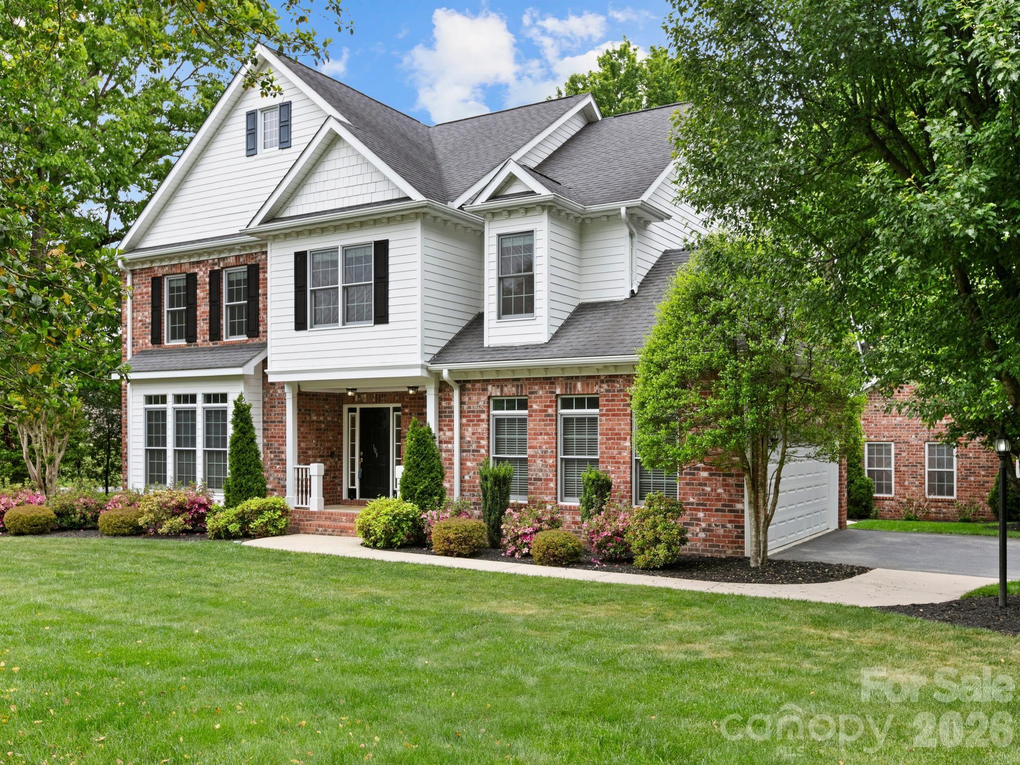 103 Berry Hill Drive #10 — Hendersonville