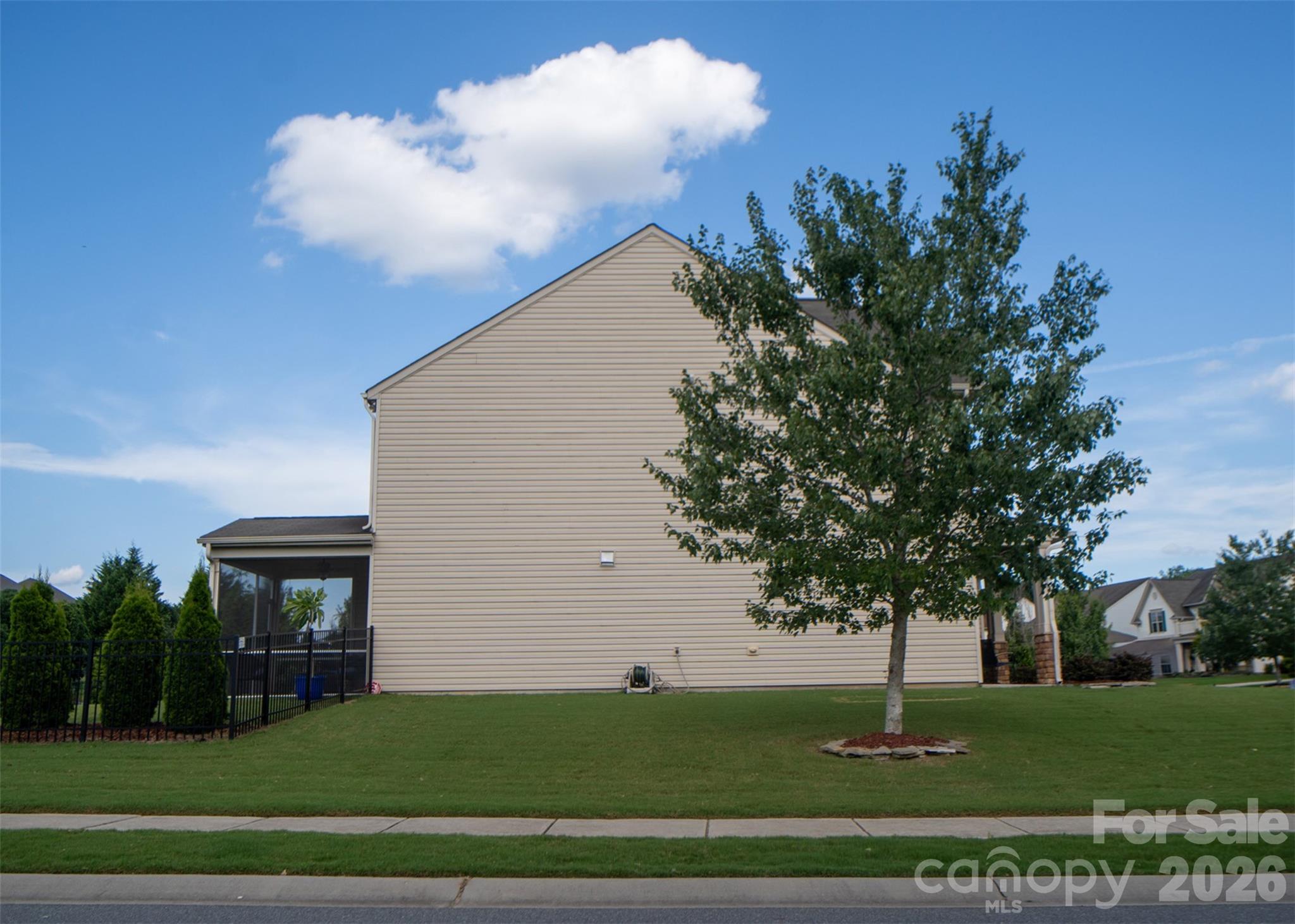3942 Kestrel Lane — Fort Mill