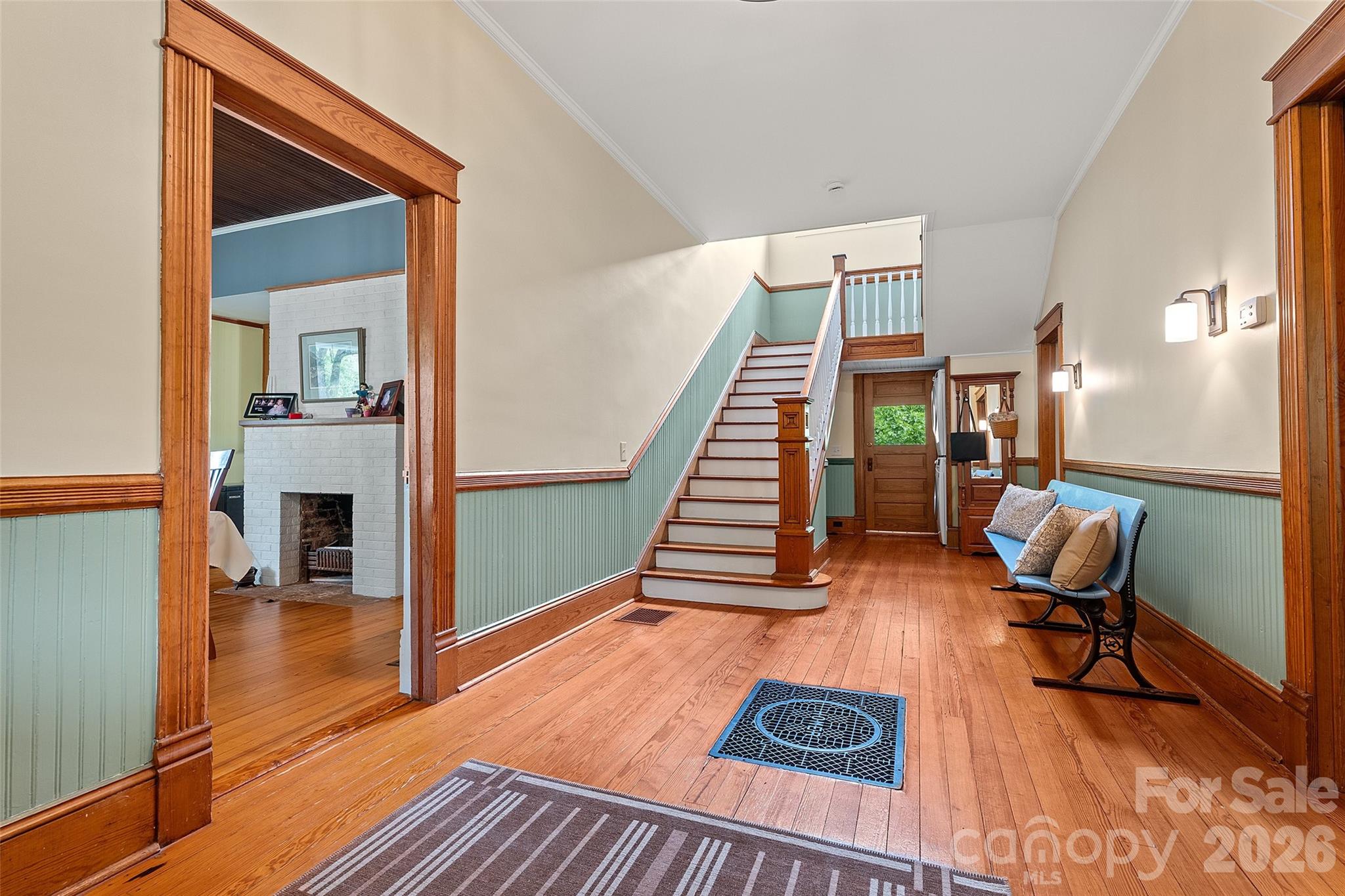 602 N Main Street — Davidson