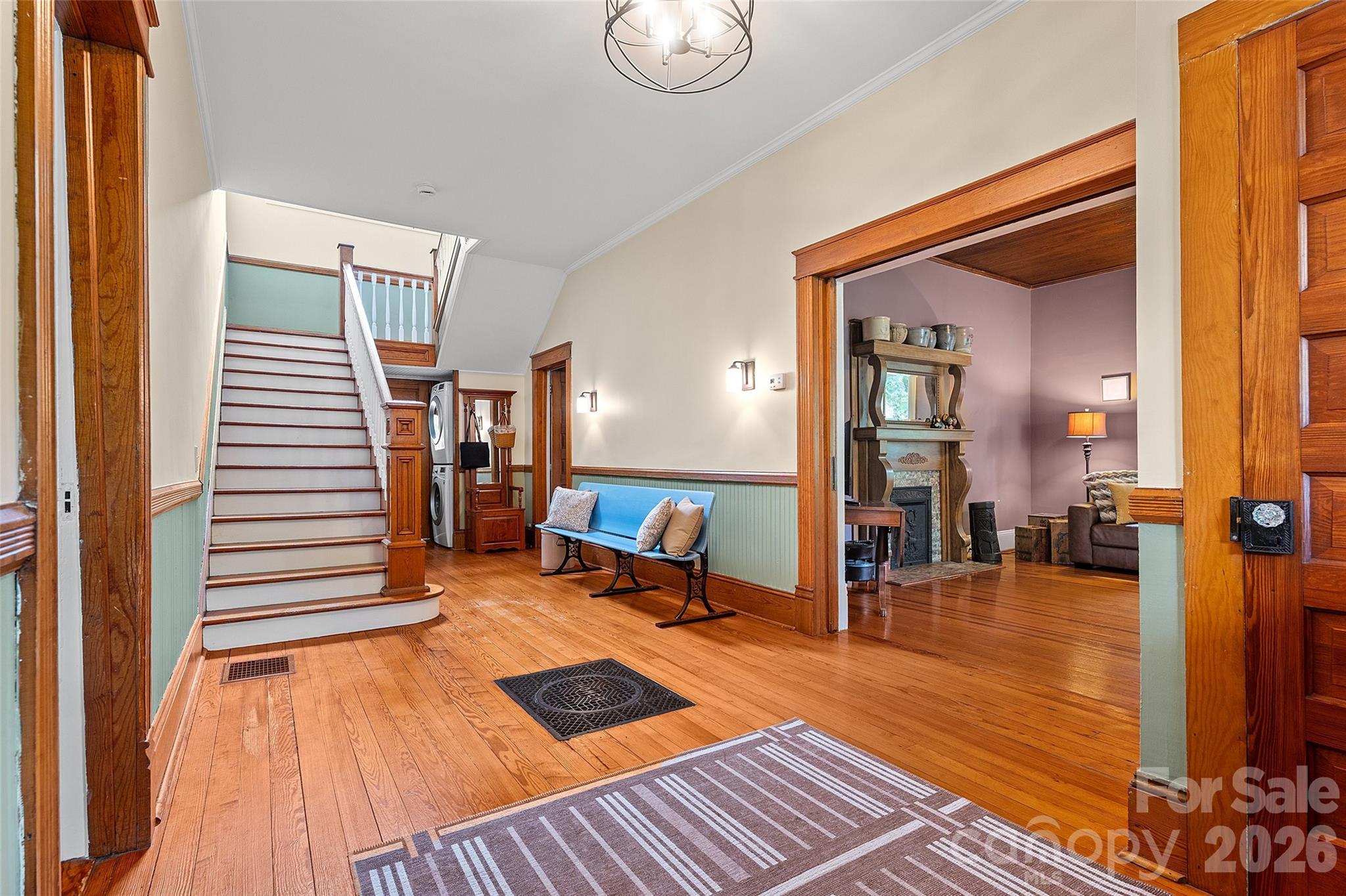 602 N Main Street — Davidson