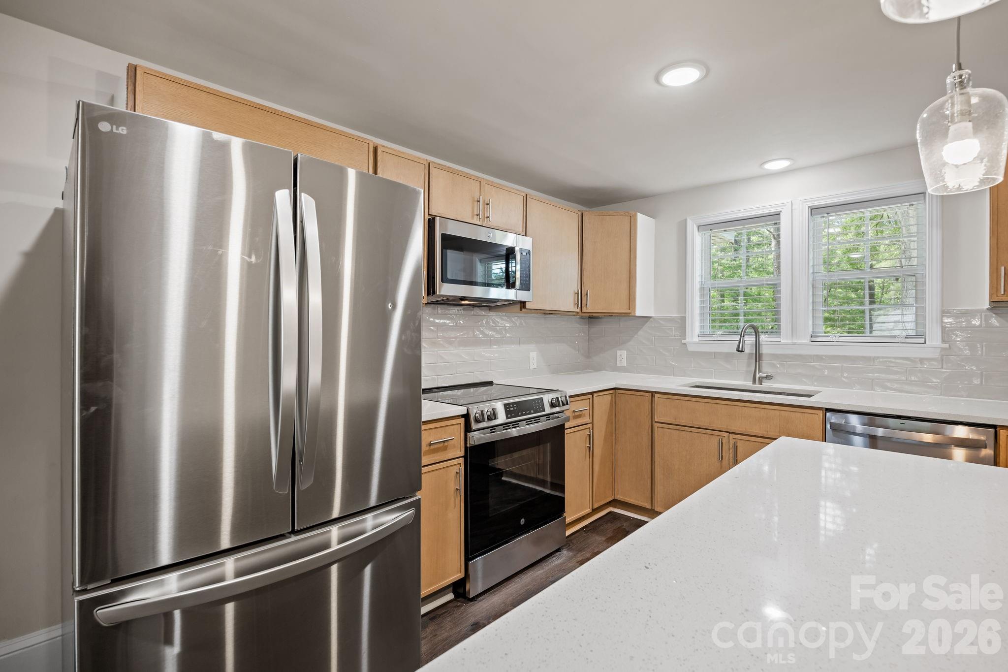 6109 Cora Street — Charlotte