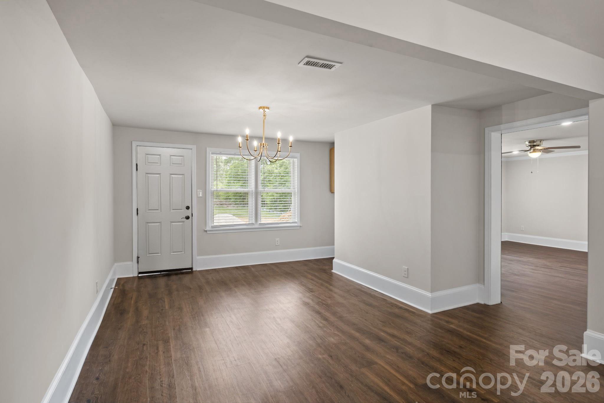 6109 Cora Street — Charlotte