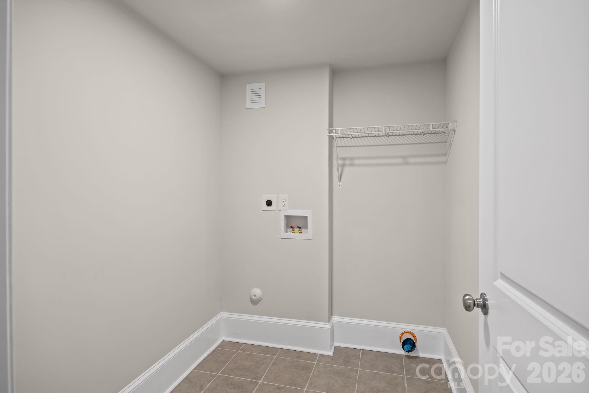 6109 Cora Street — Charlotte