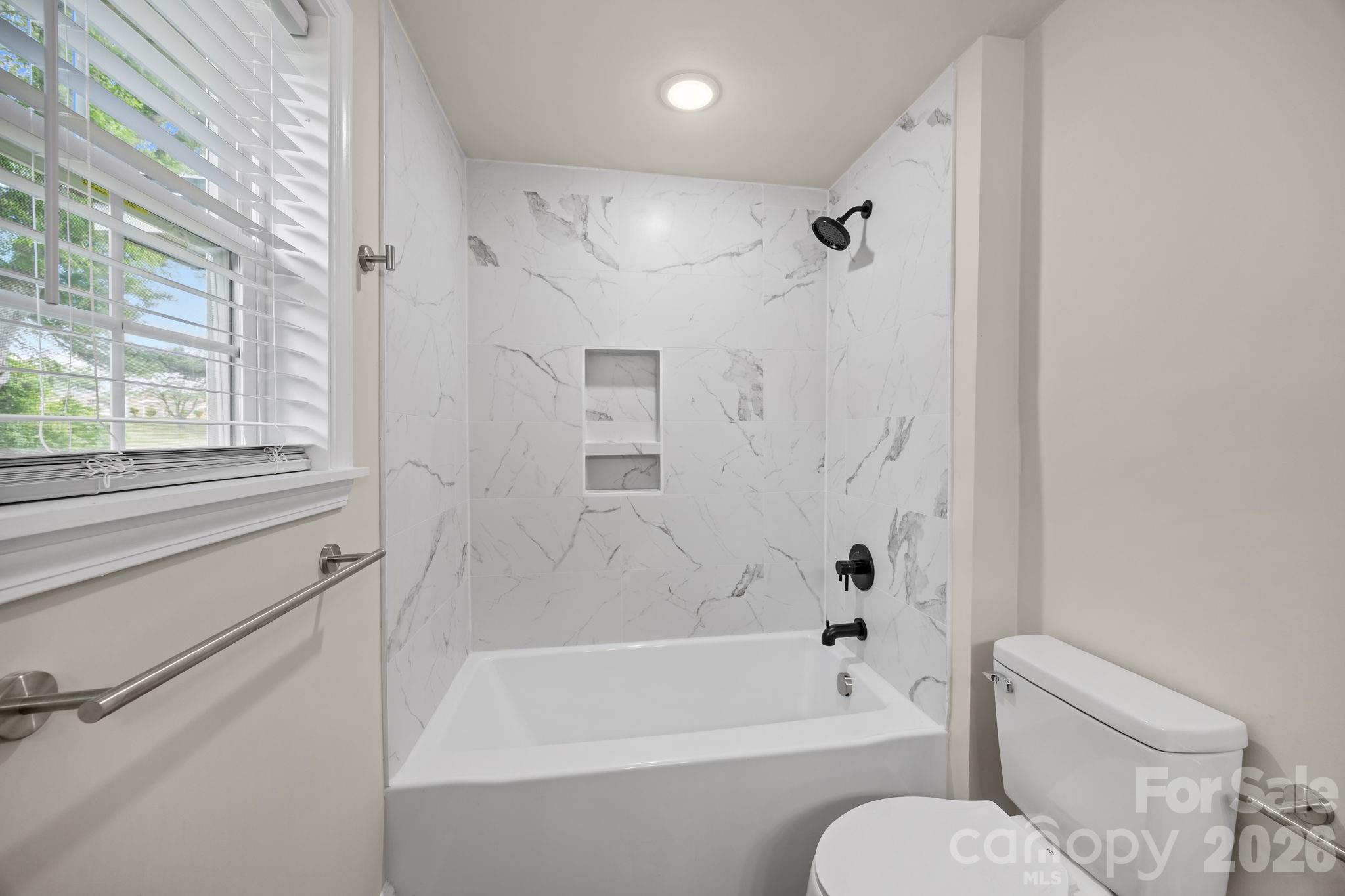 6109 Cora Street — Charlotte