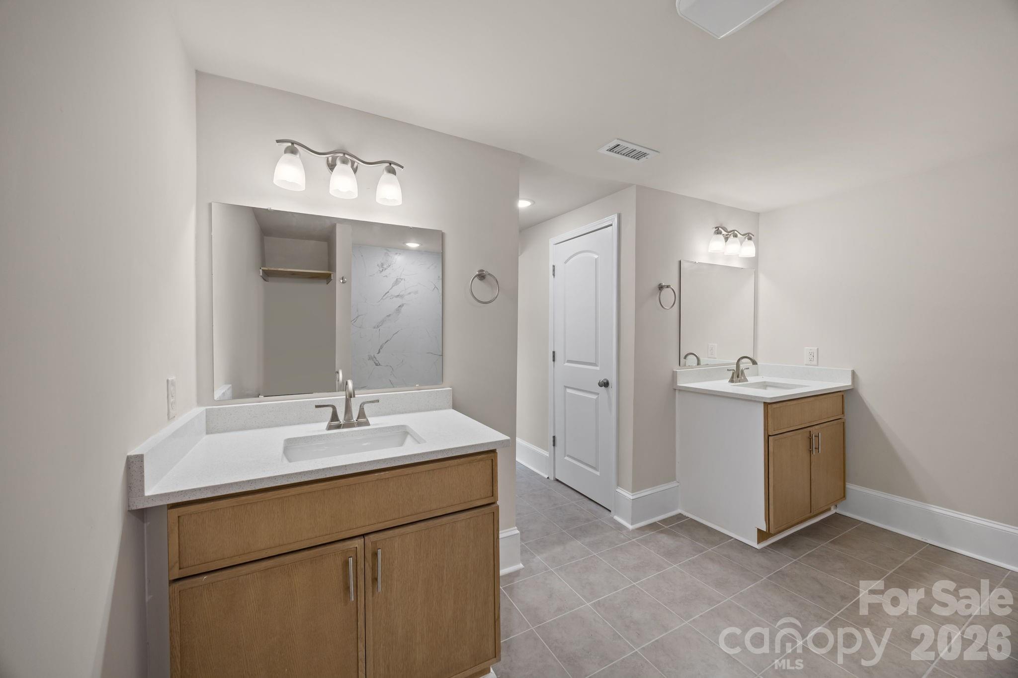 6109 Cora Street — Charlotte