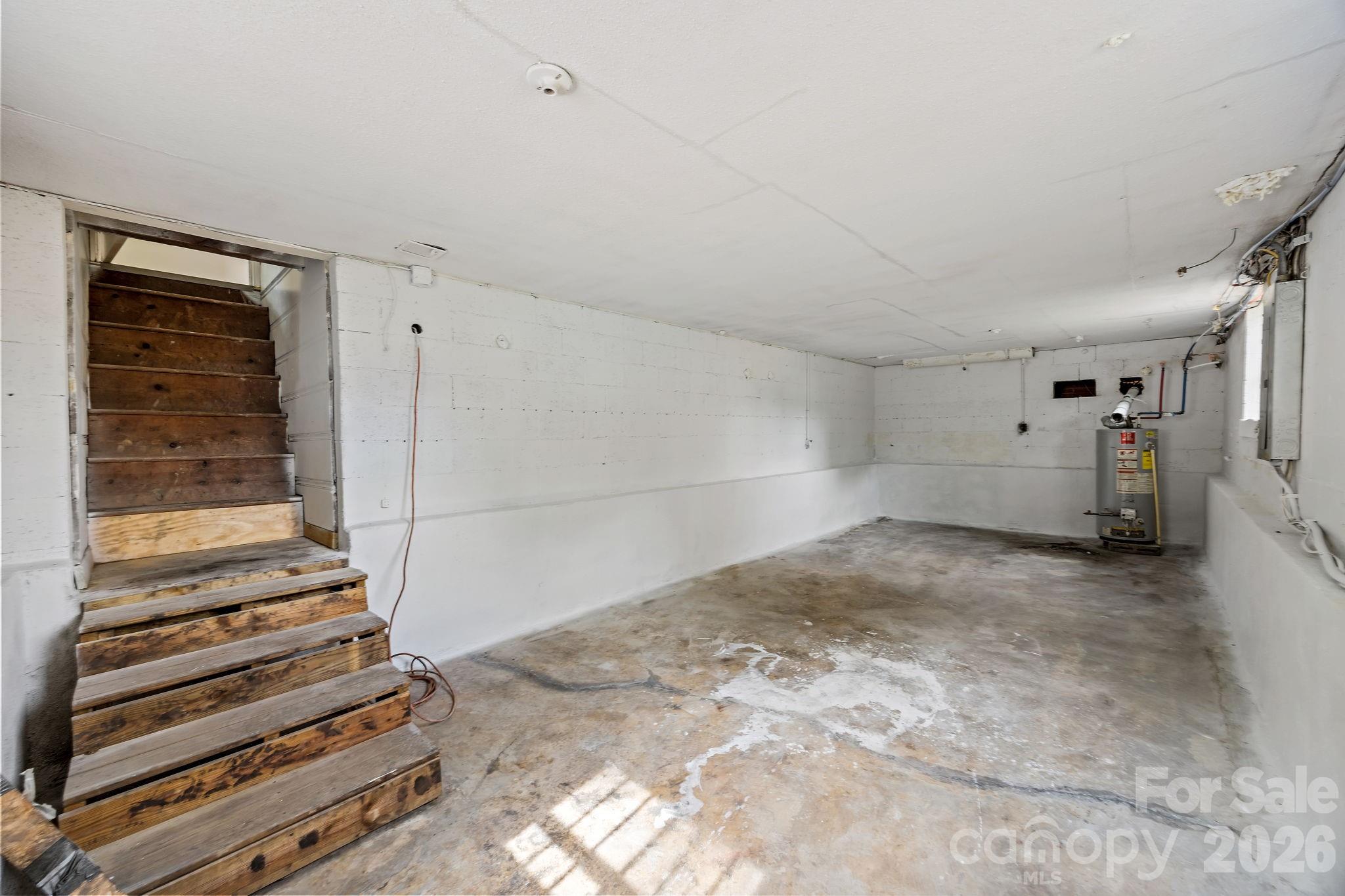 6109 Cora Street — Charlotte