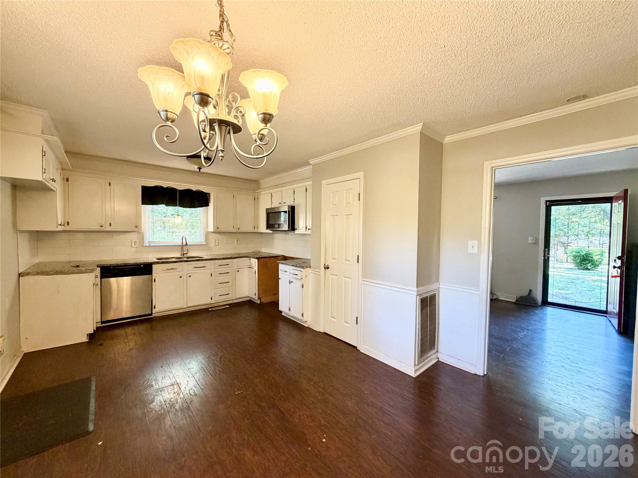 127 Sequoia Drive — Gastonia