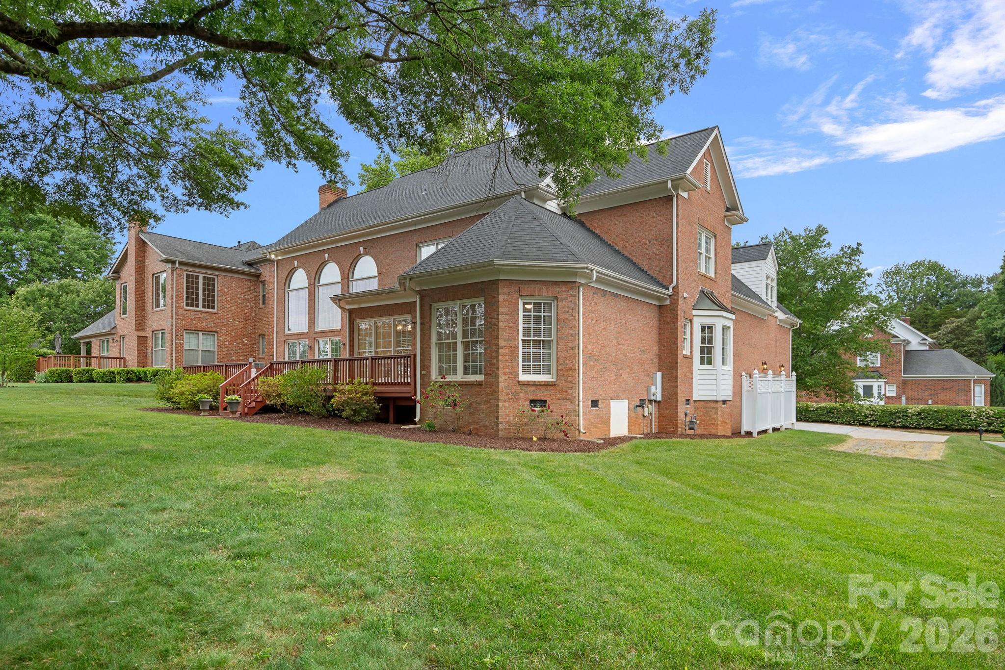 16110 Covington Point Lane — Huntersville