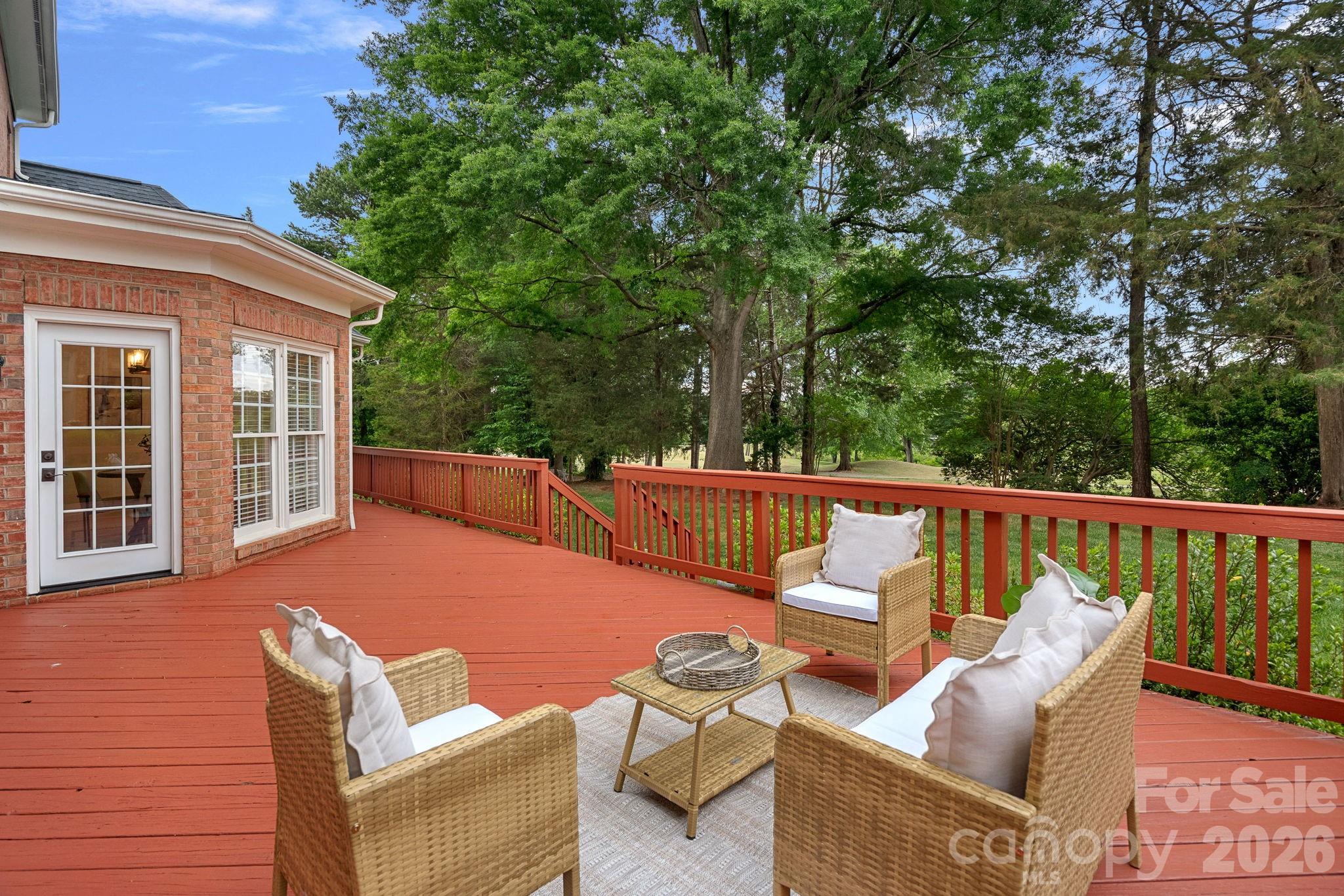 16110 Covington Point Lane — Huntersville