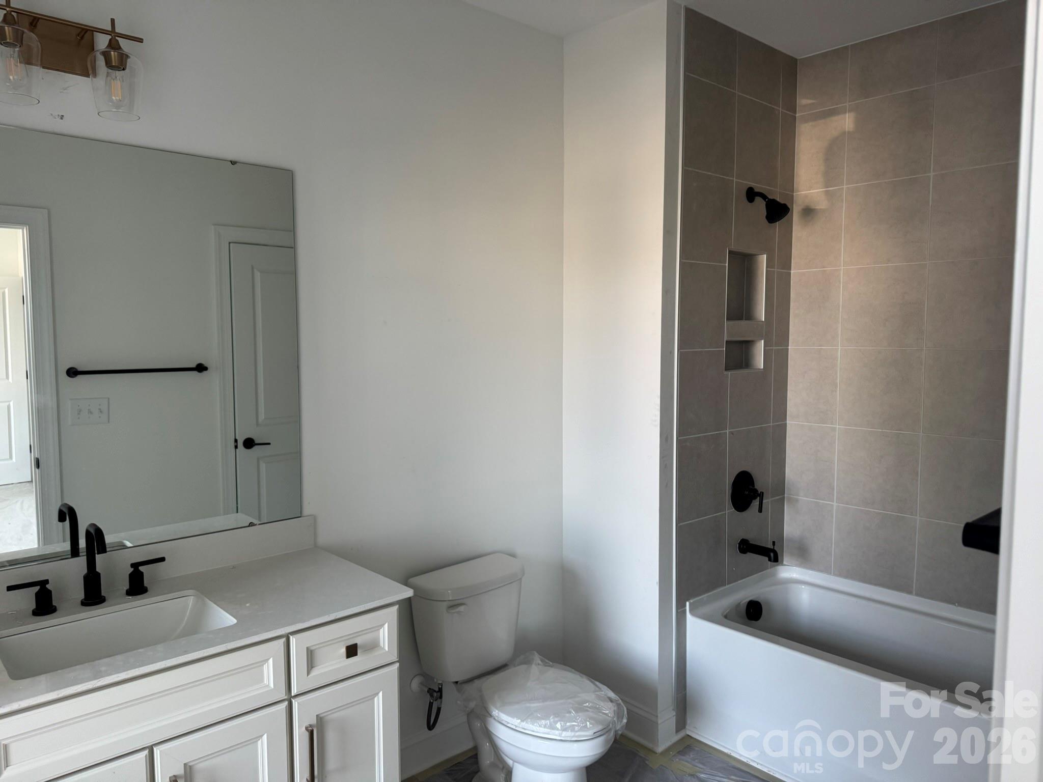 7001 Bil-Mar Drive — Harrisburg