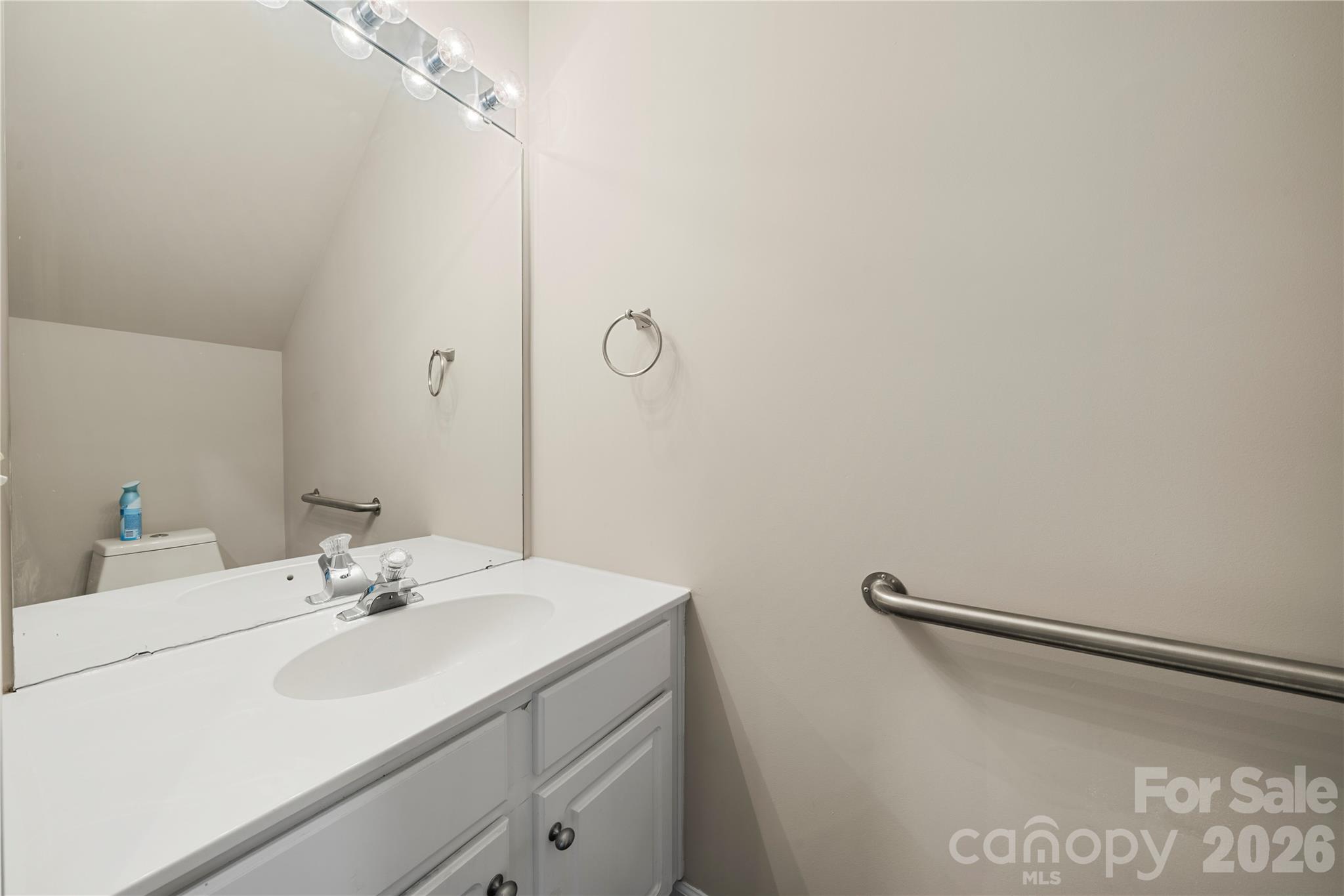 15017 Medlock Lane — Charlotte