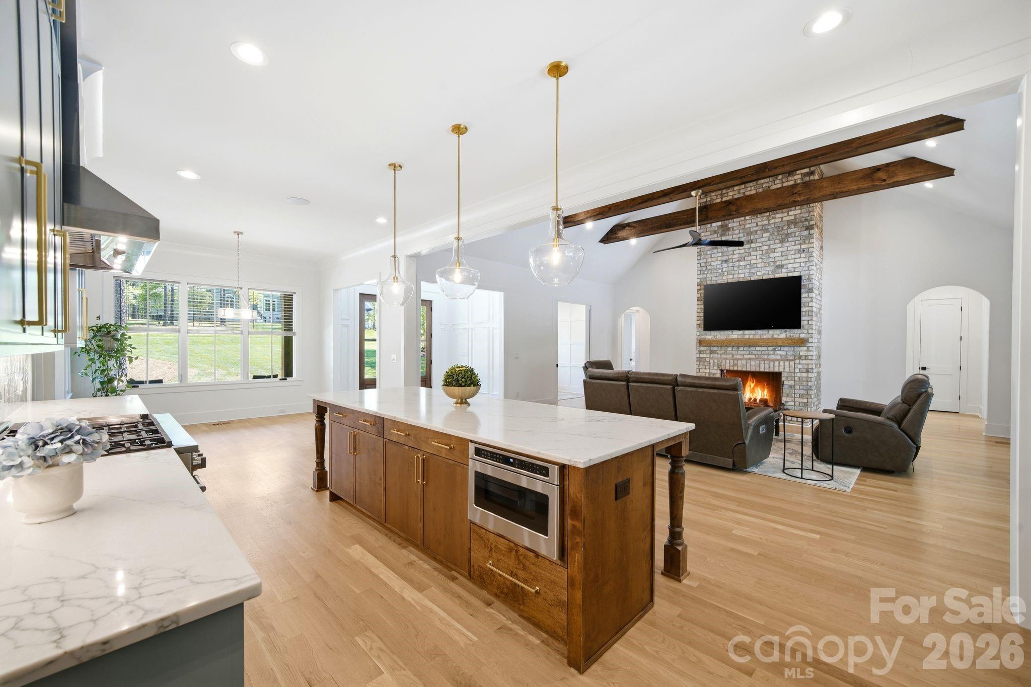 6223 Chimney Bluff Road — Lancaster