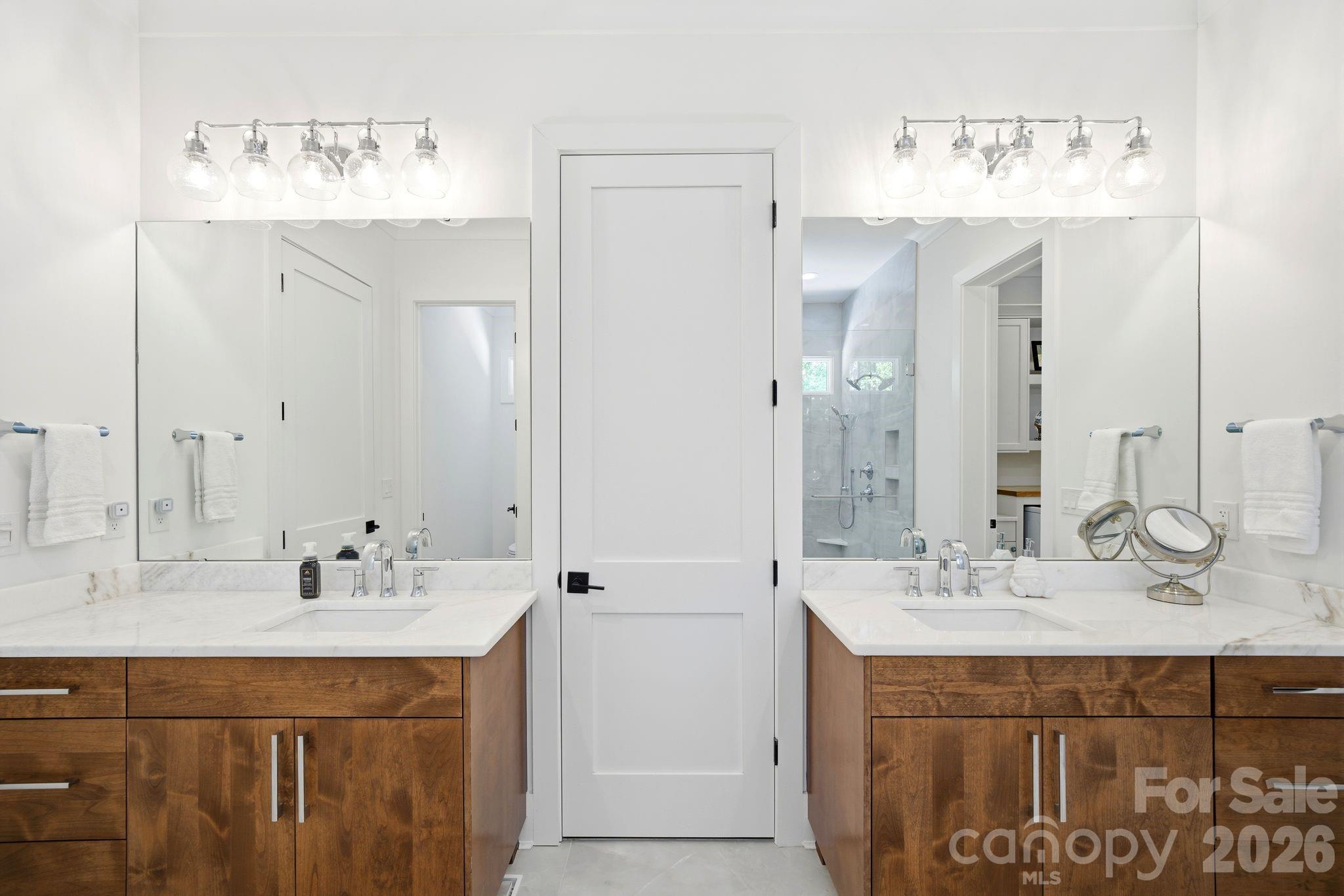 6223 Chimney Bluff Road — Lancaster