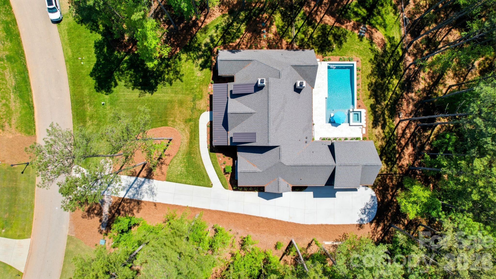 6223 Chimney Bluff Road — Lancaster