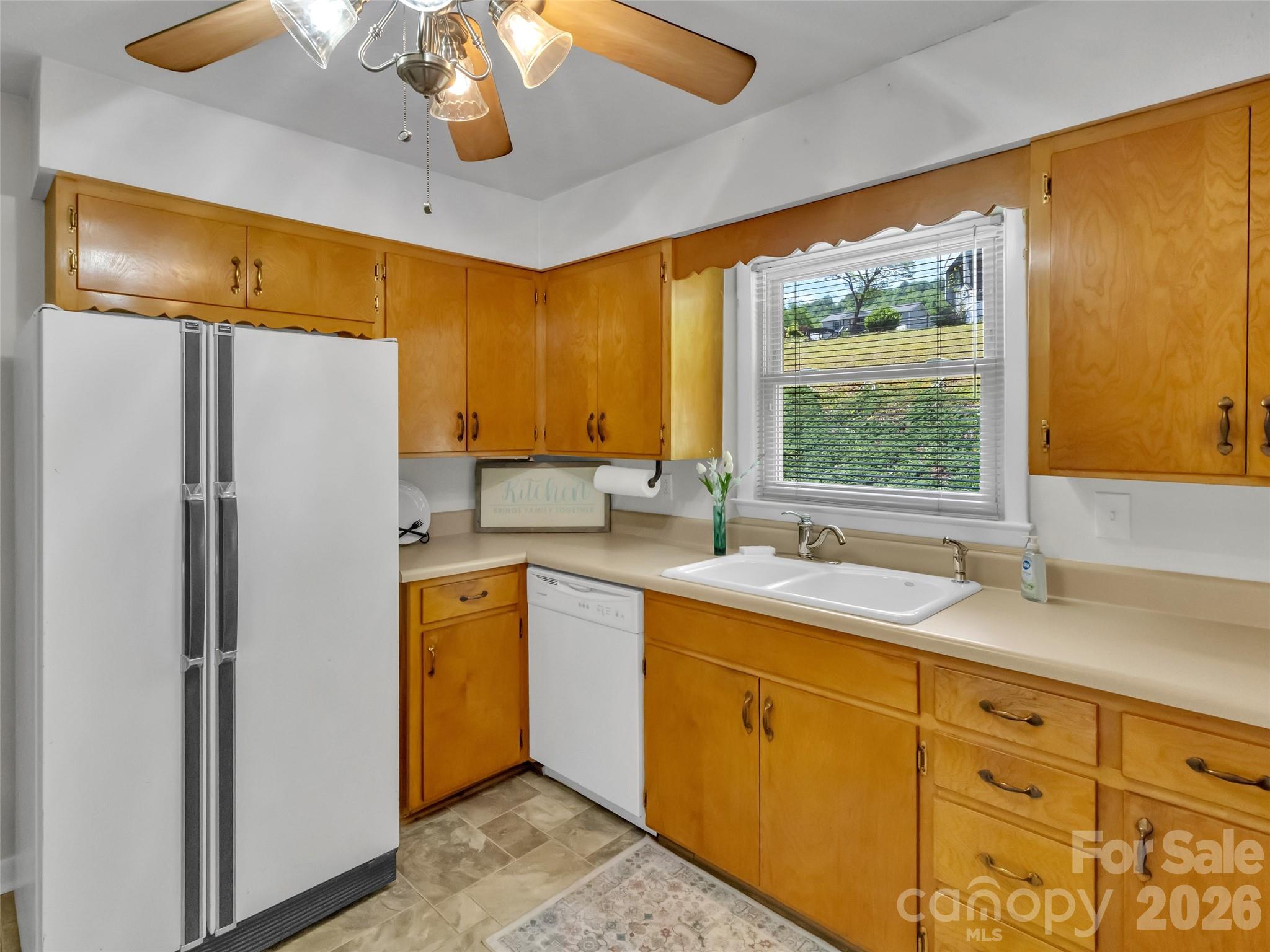 250 Reeves Cove Road — Candler