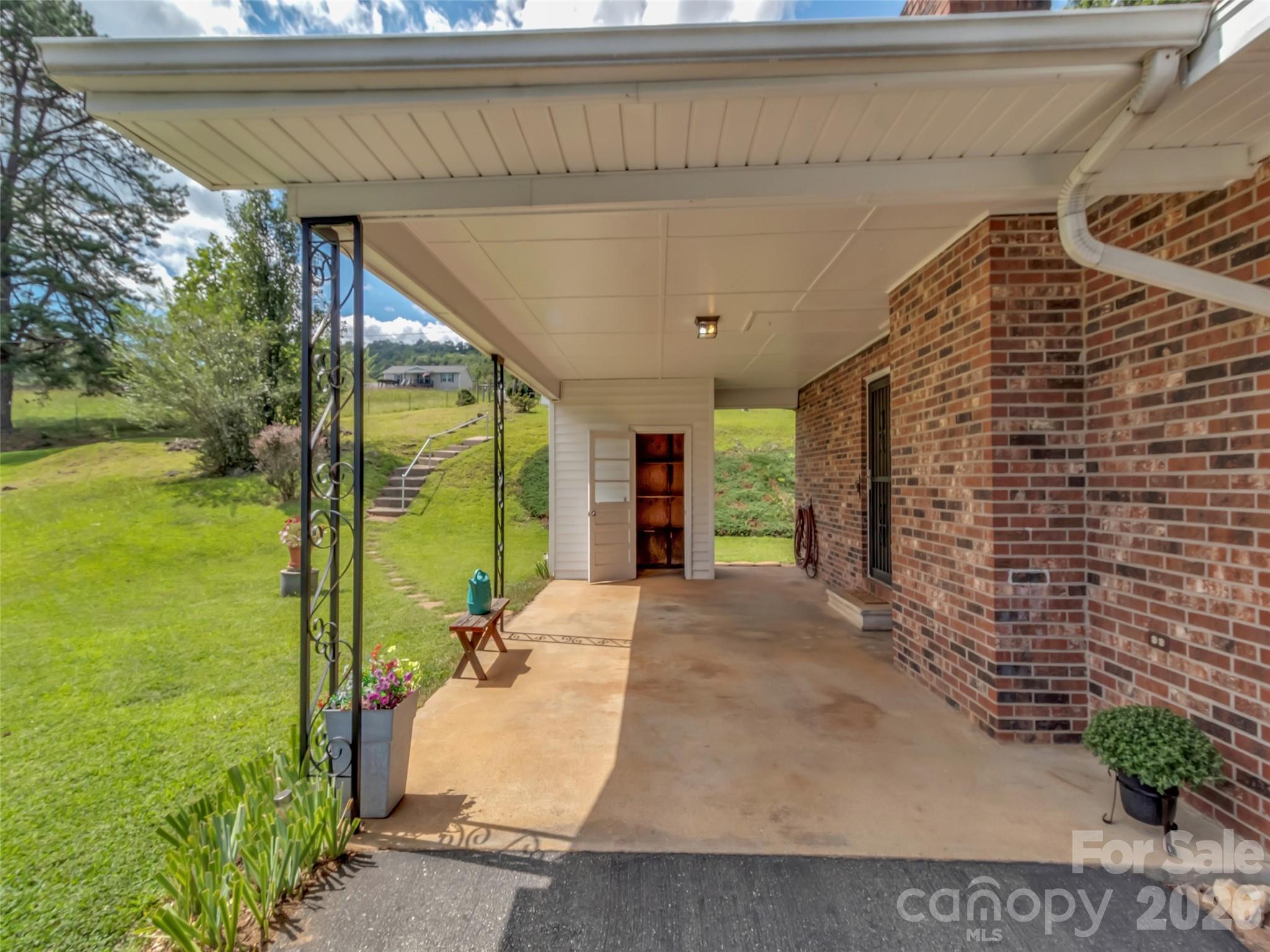 250 Reeves Cove Road — Candler