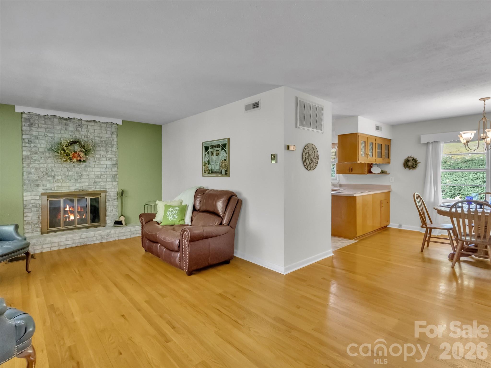 250 Reeves Cove Road — Candler
