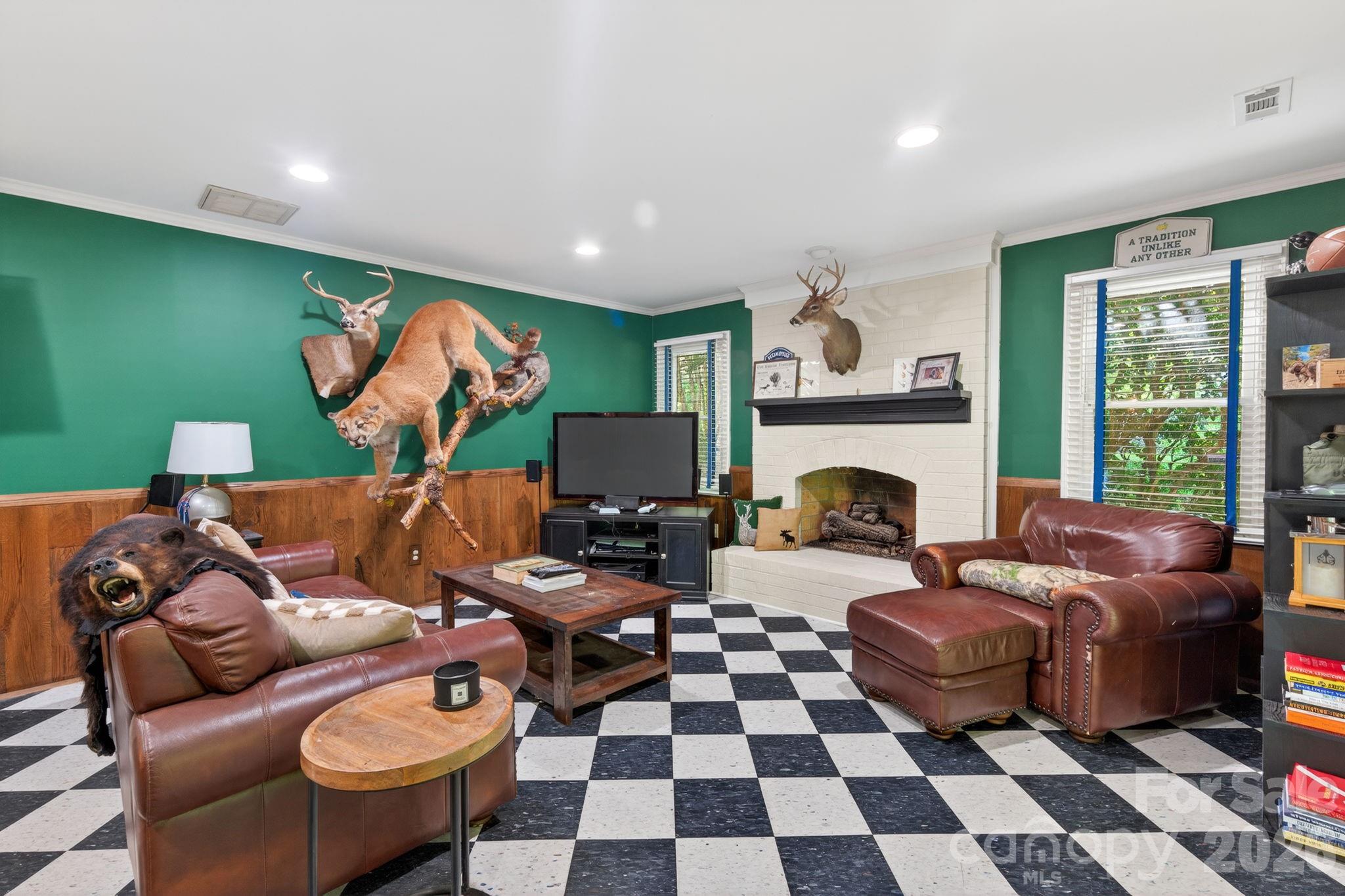 1819 Kilmonack Lane — Charlotte