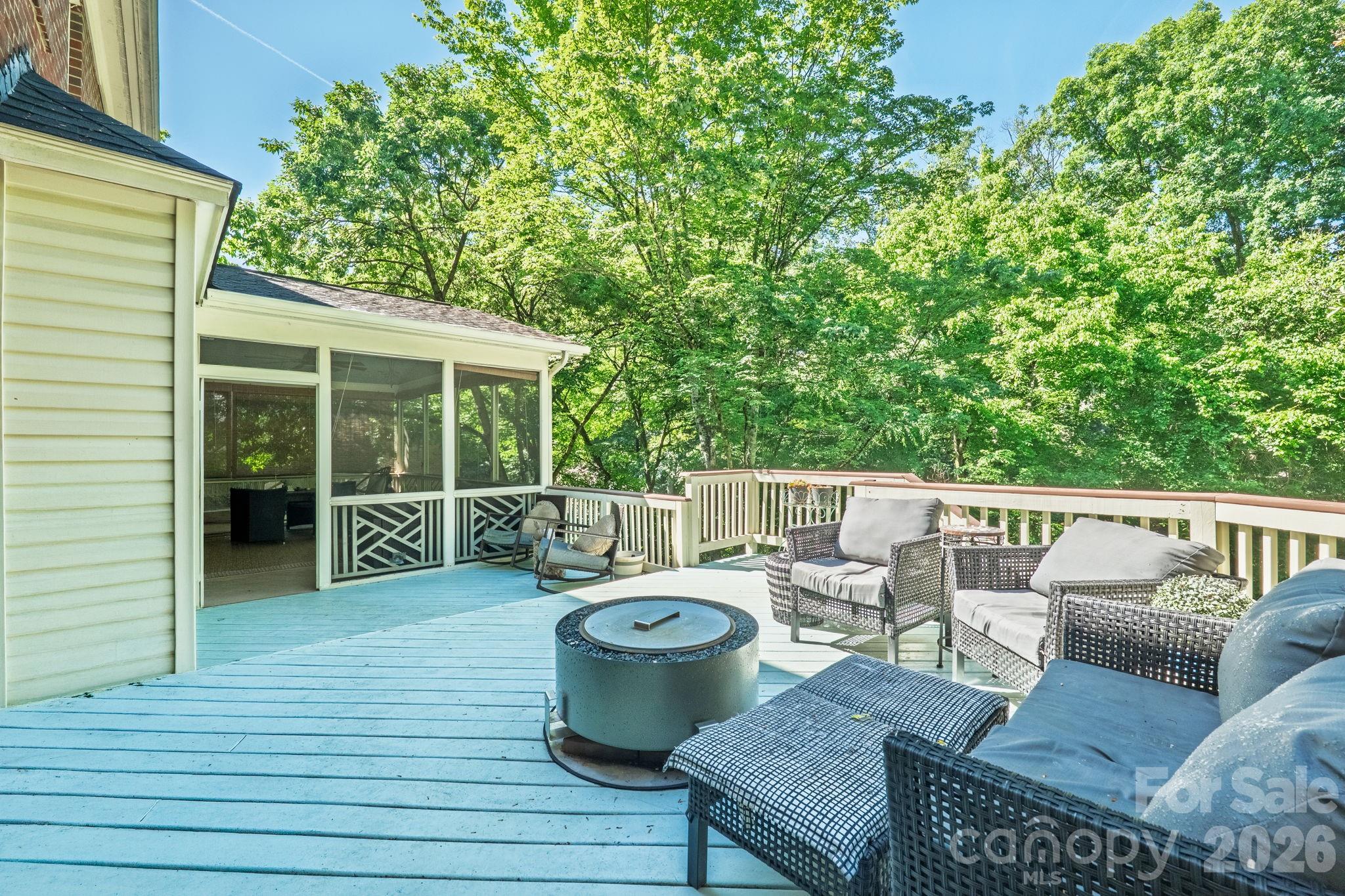 1819 Kilmonack Lane — Charlotte