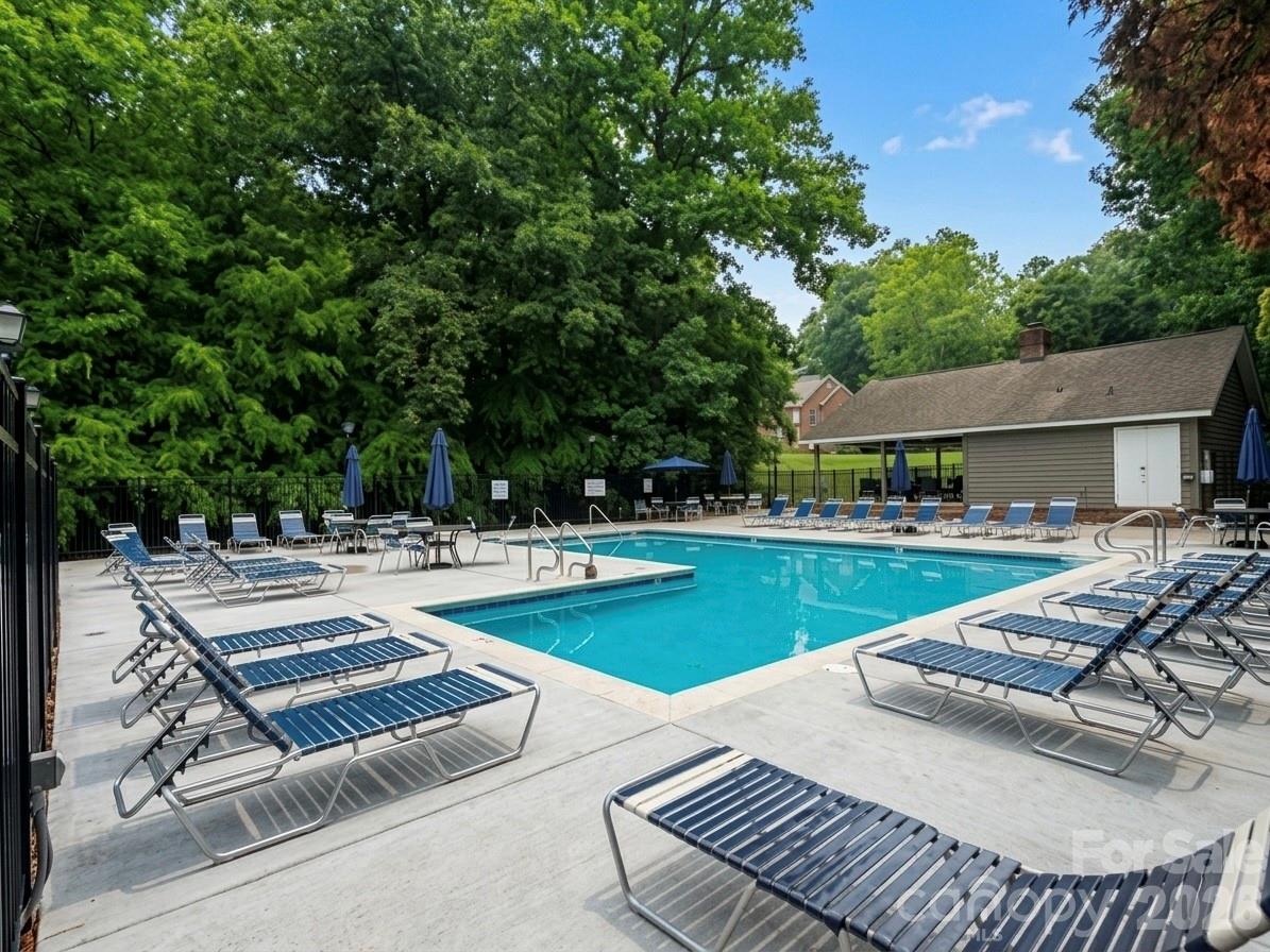 1819 Kilmonack Lane — Charlotte