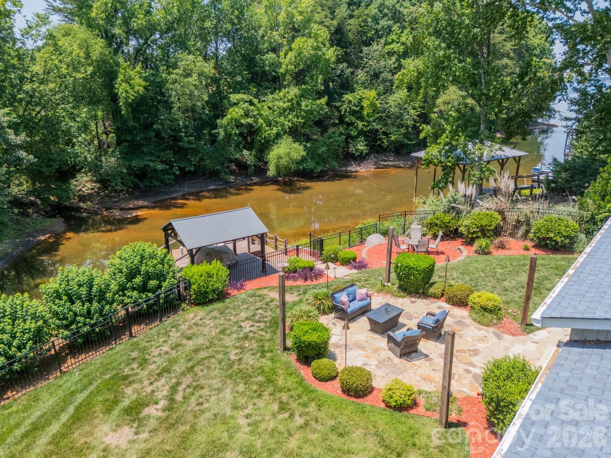 19533 Bustle Road — Cornelius