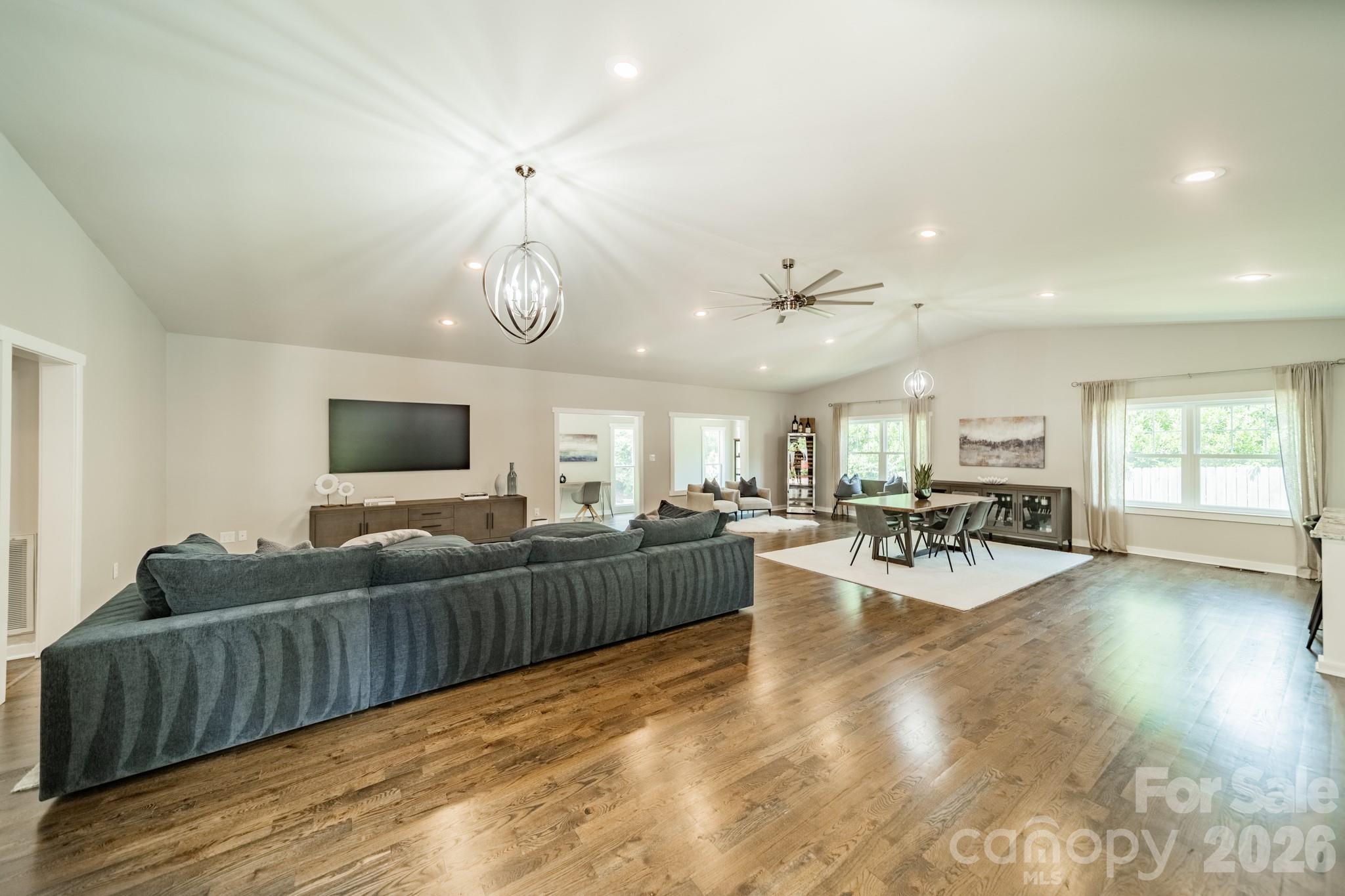 19533 Bustle Road — Cornelius