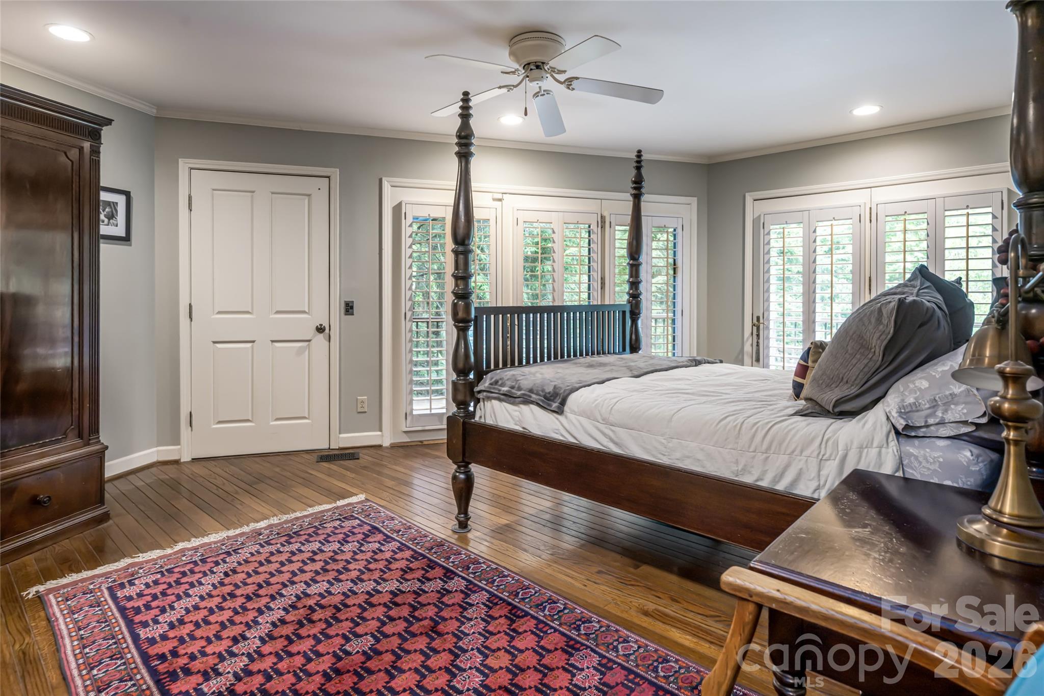 18 Forest Road — Asheville