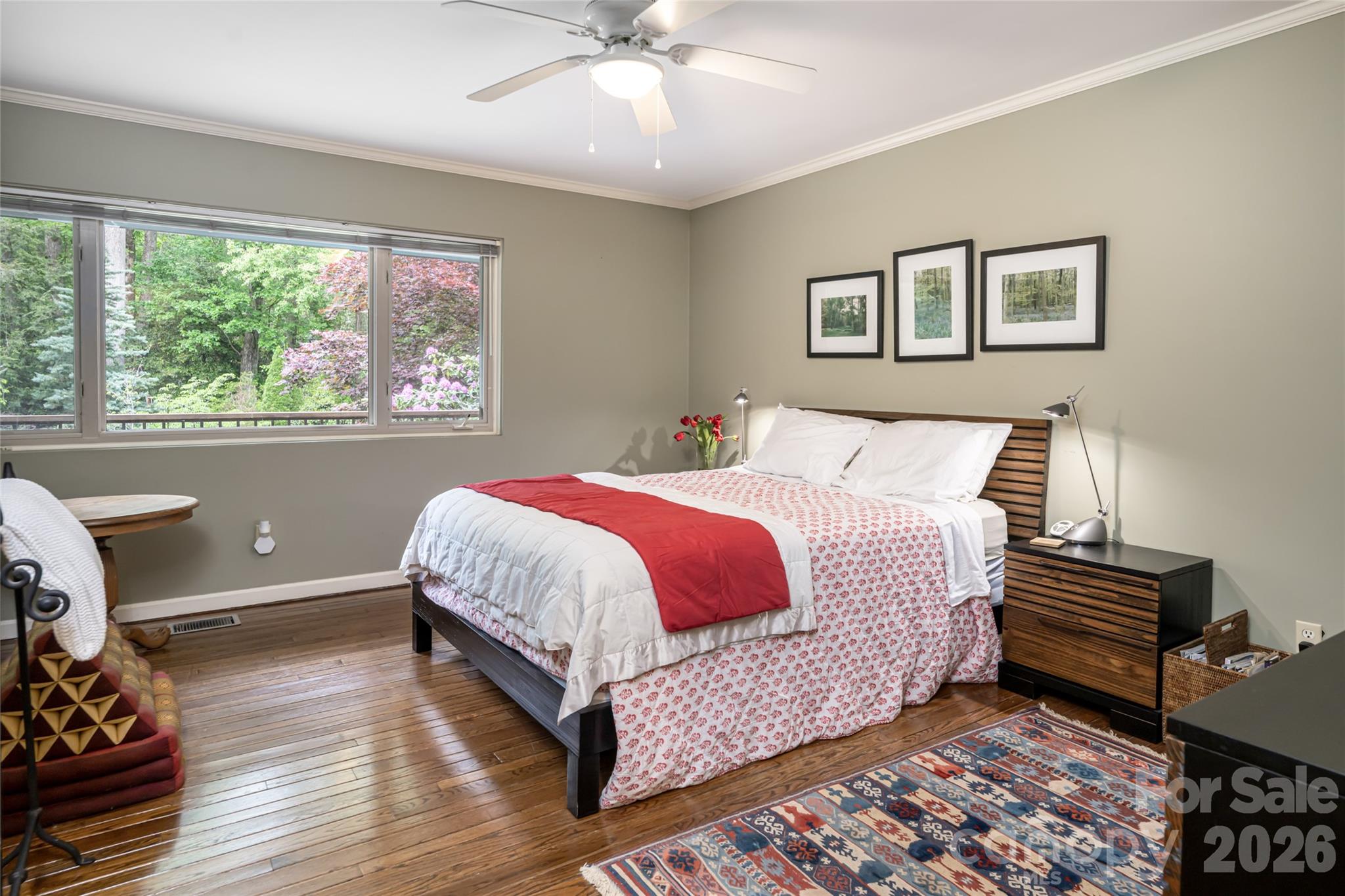 18 Forest Road — Asheville