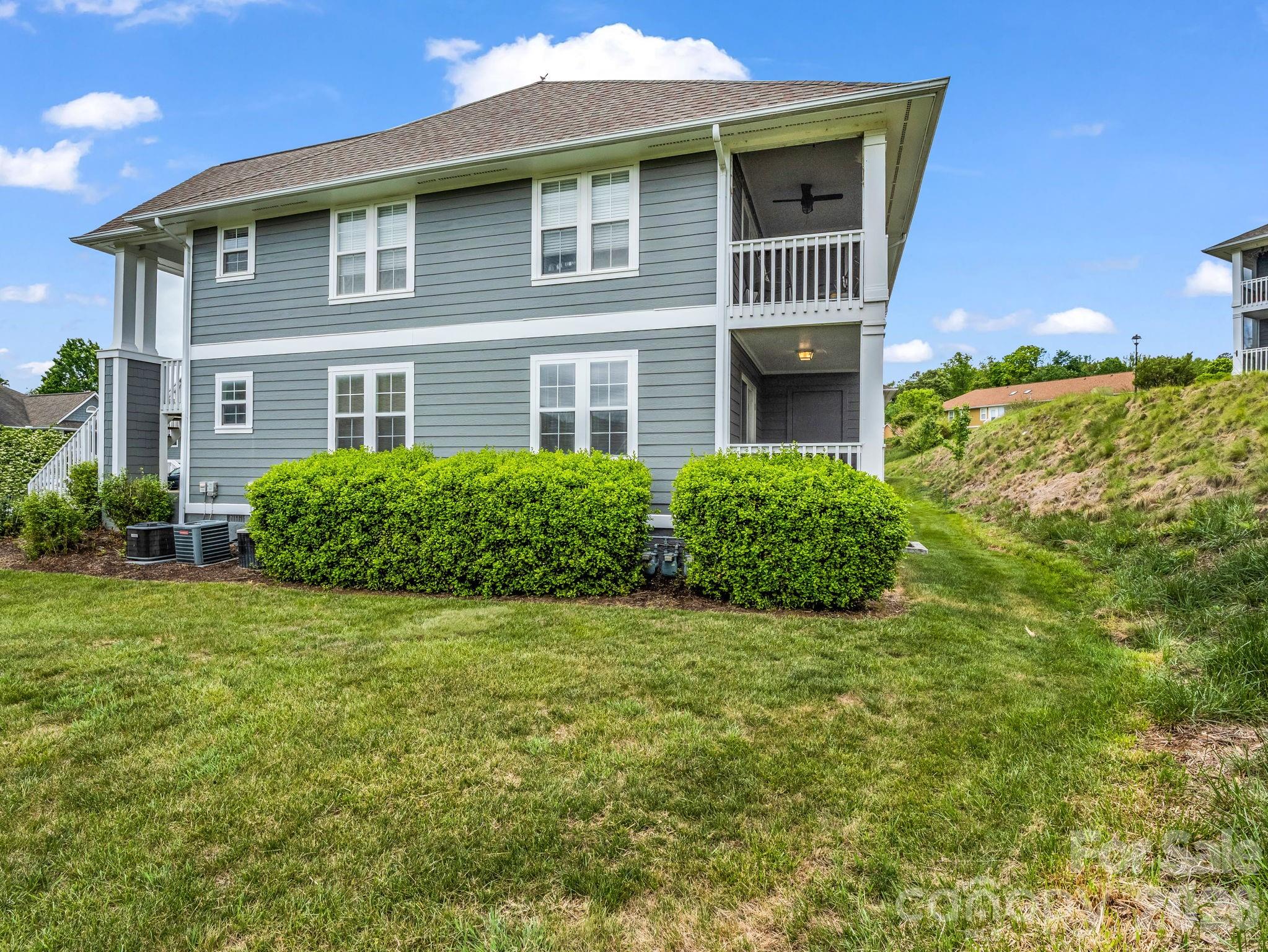 3005 Sagamore Lane — Asheville
