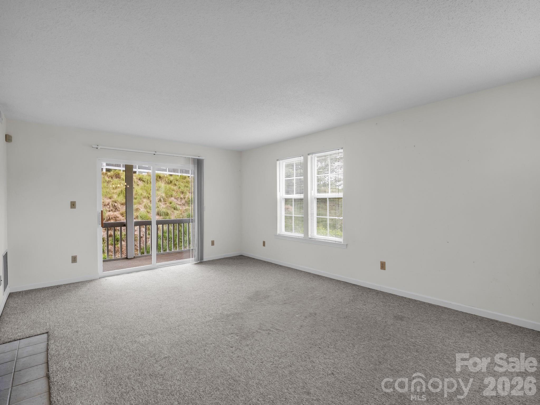 3005 Sagamore Lane — Asheville