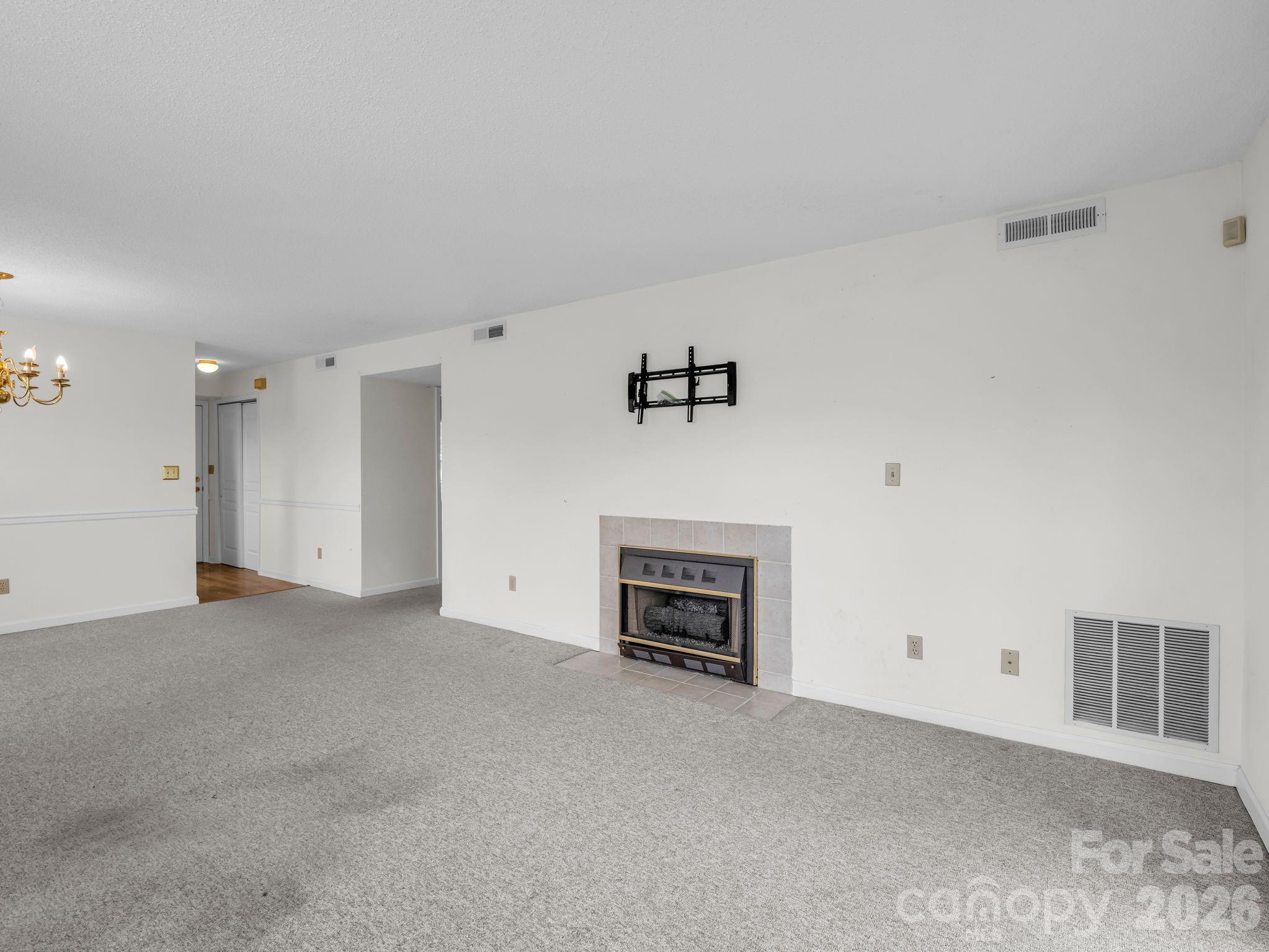 3005 Sagamore Lane — Asheville