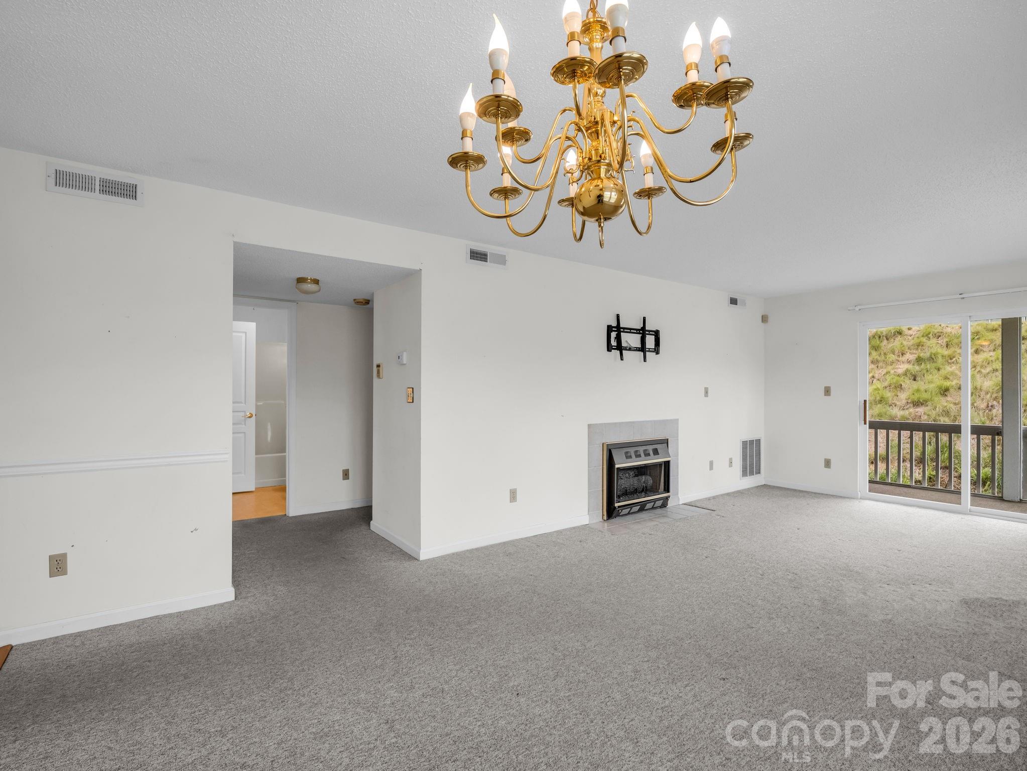 3005 Sagamore Lane — Asheville