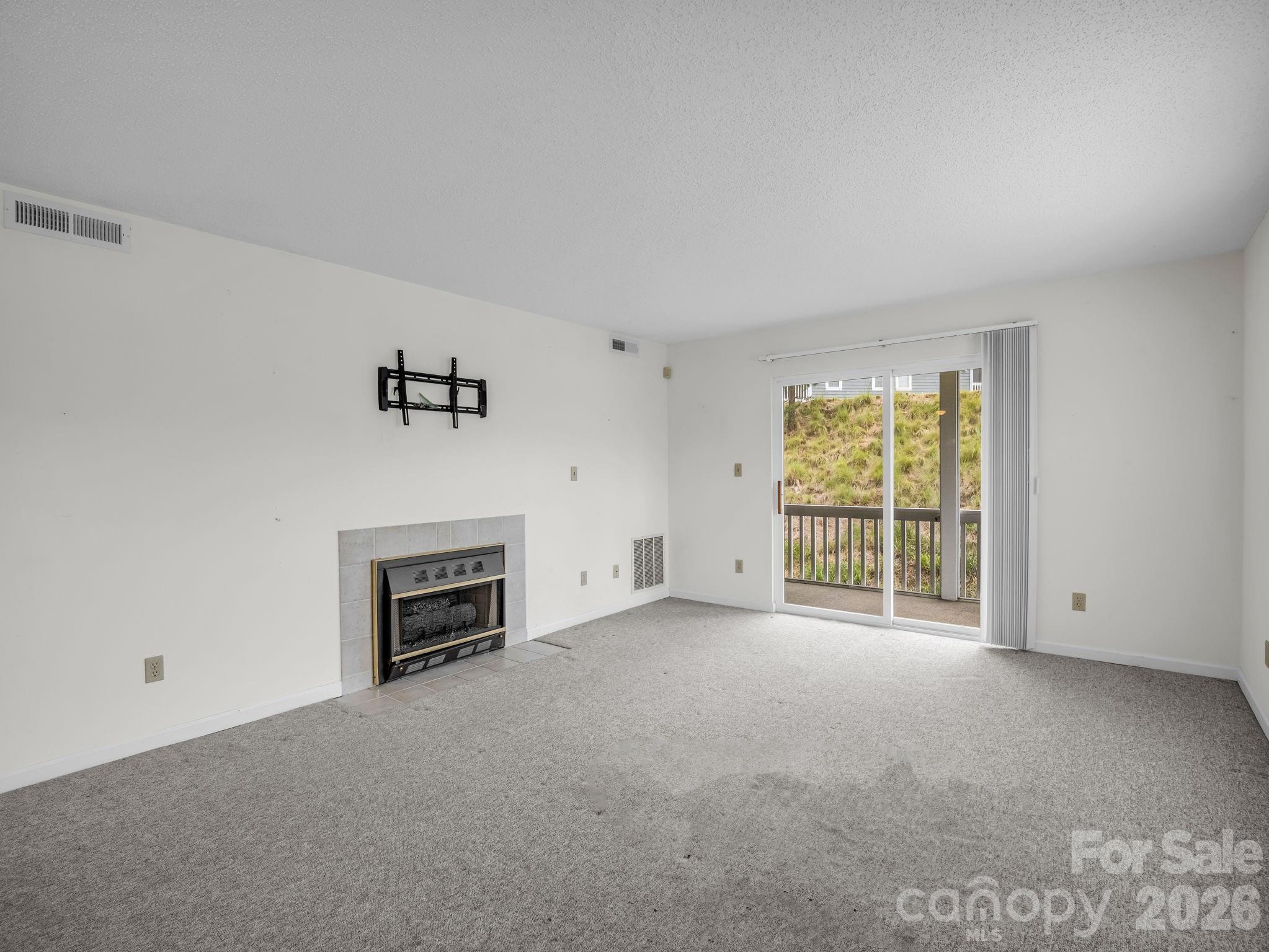 3005 Sagamore Lane — Asheville