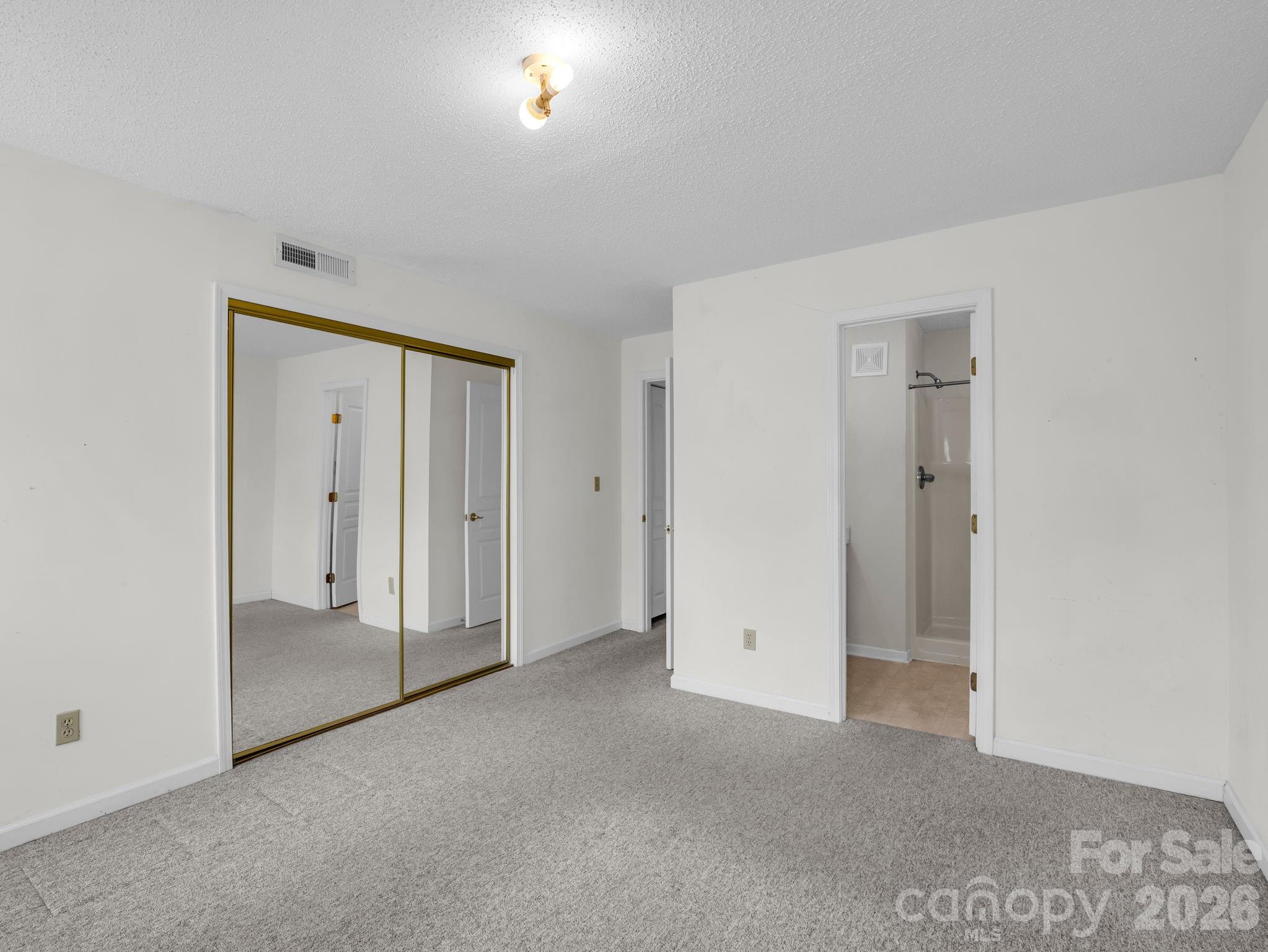 3005 Sagamore Lane — Asheville