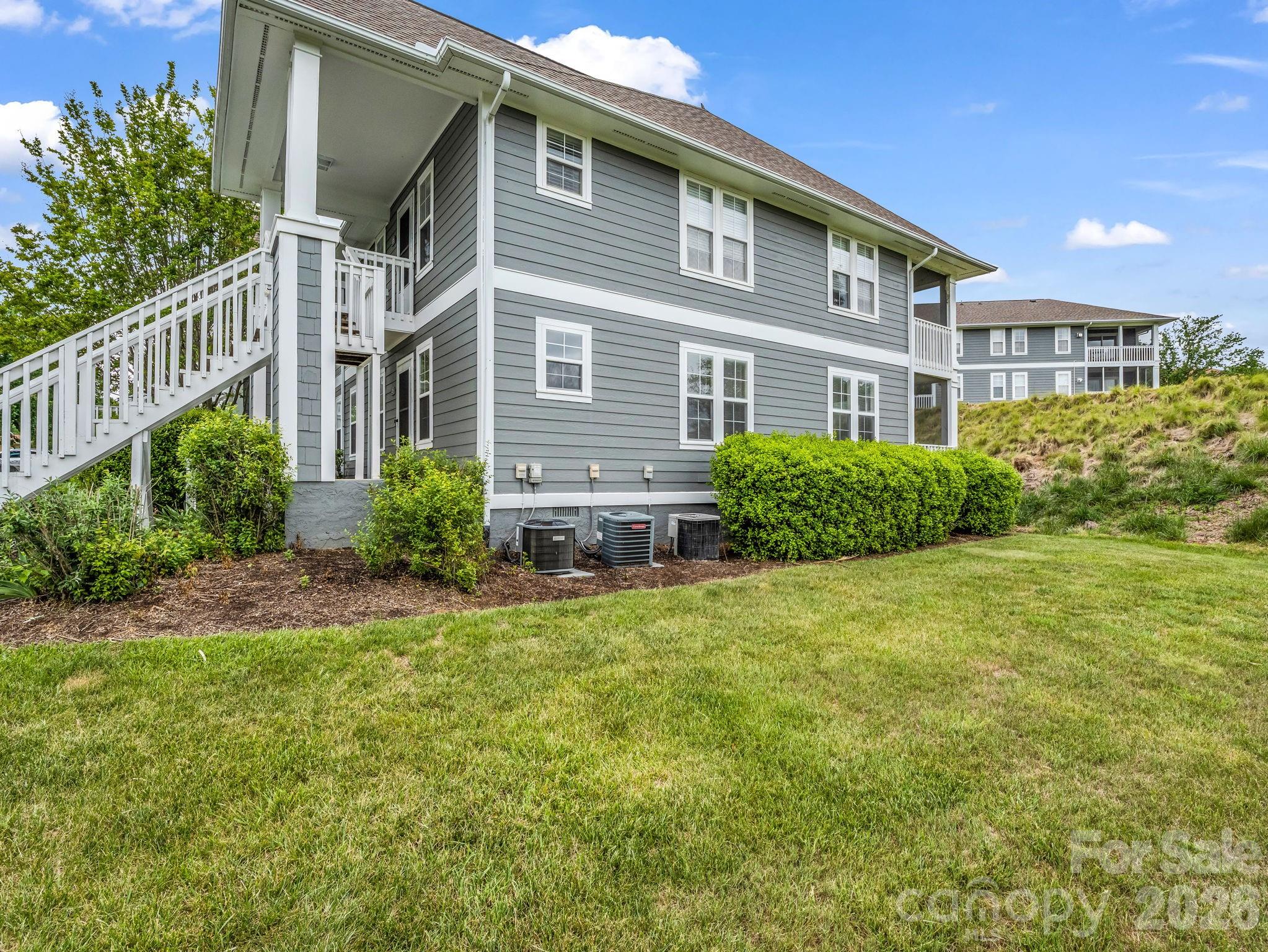 3005 Sagamore Lane — Asheville