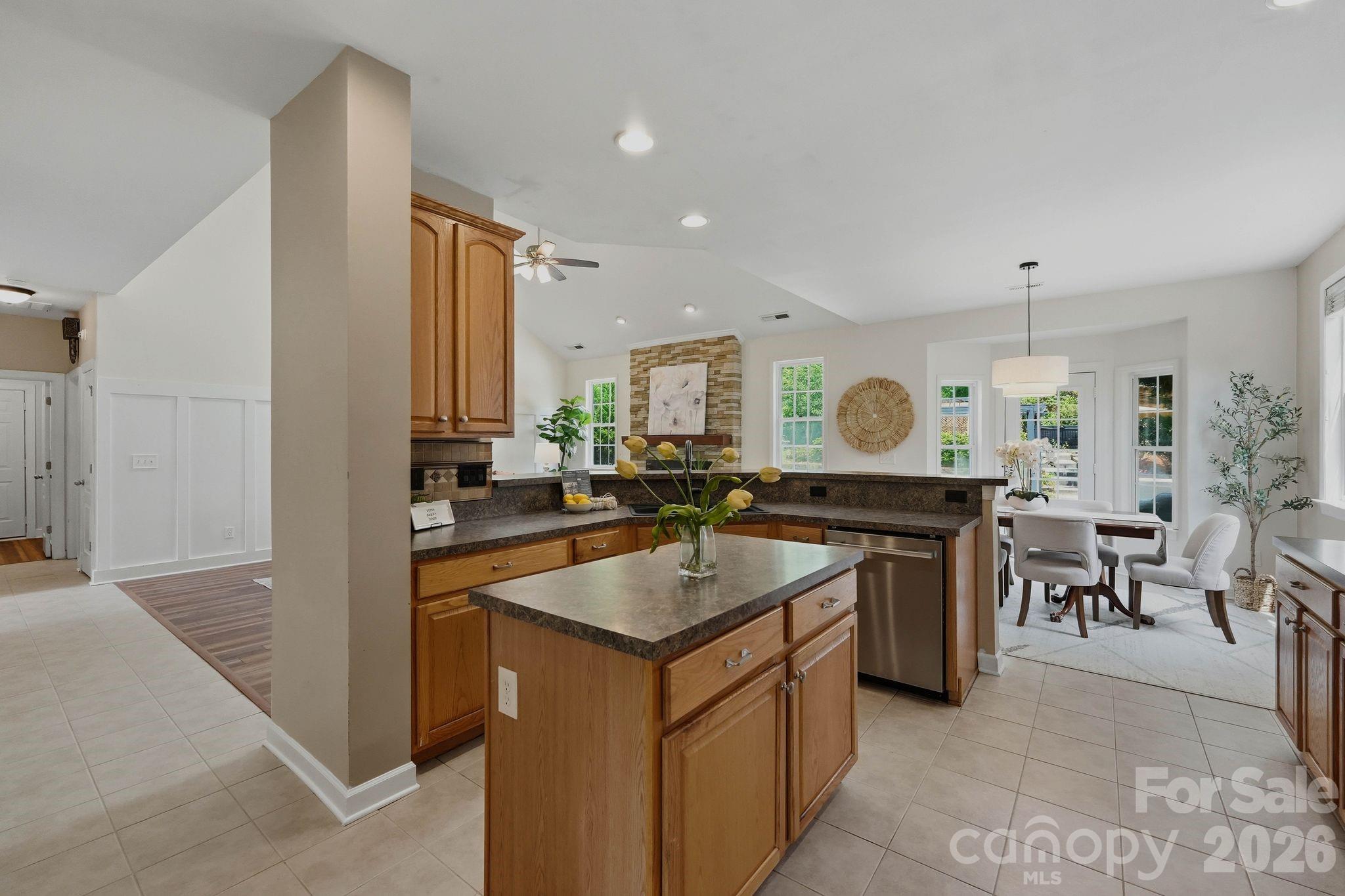 2721 Liberty Hall Court — Waxhaw