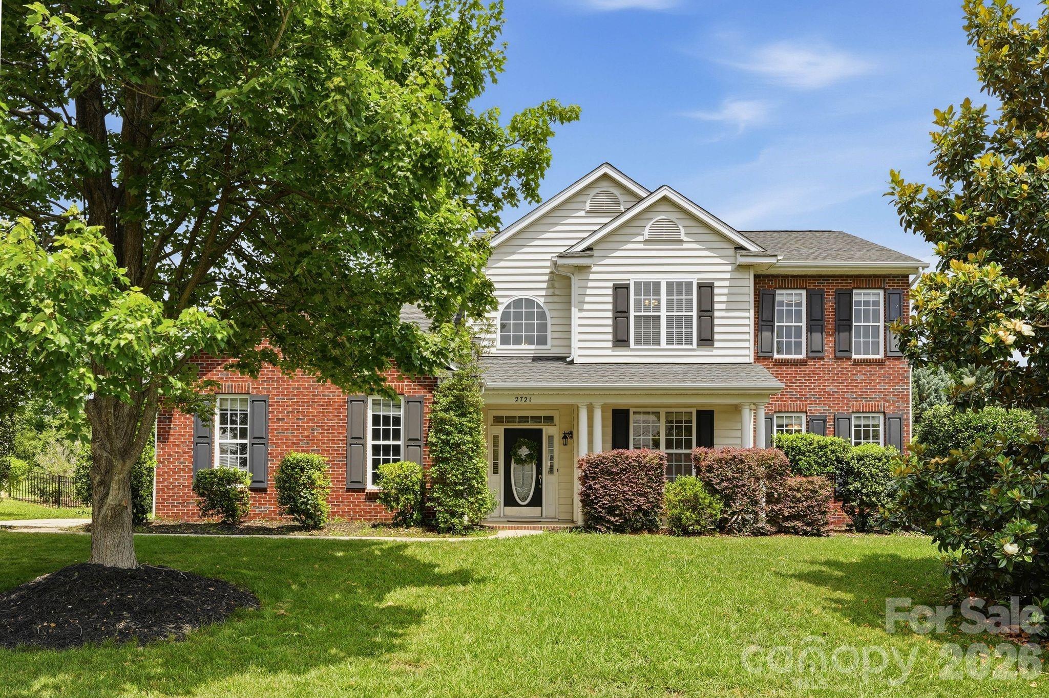 2721 Liberty Hall Court — Waxhaw