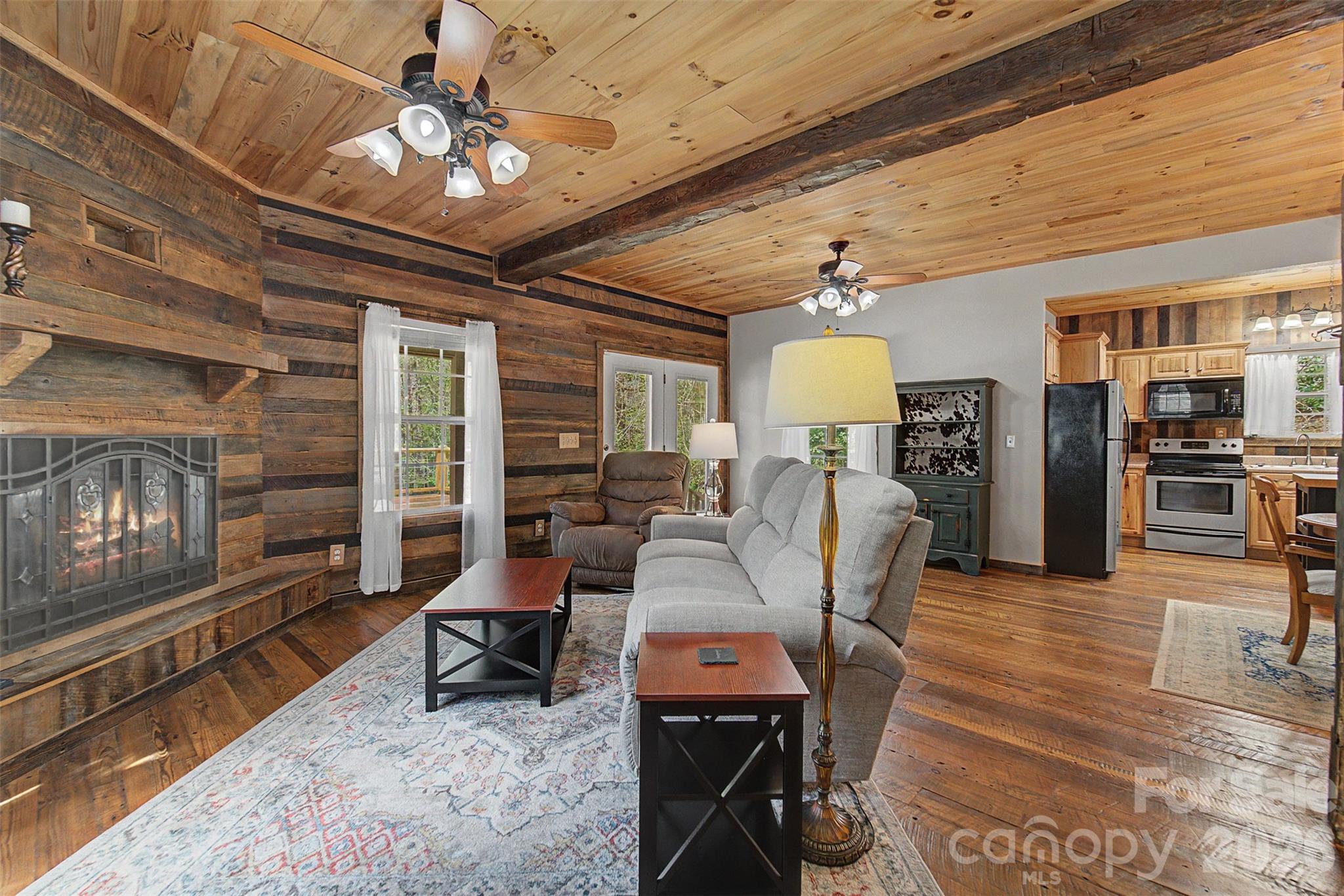 138 Hubbell Lane — Robbinsville